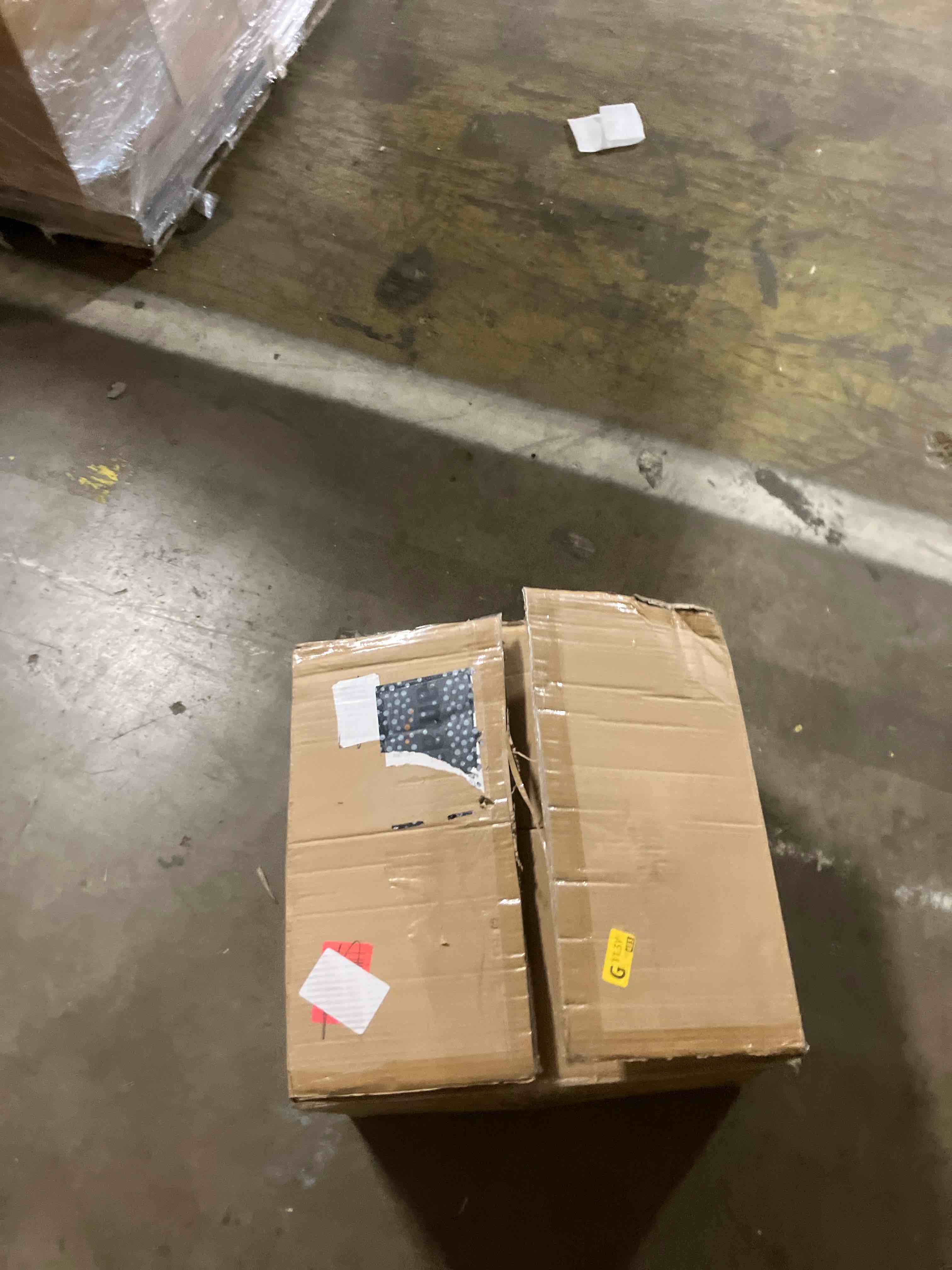 https://s3.amazonaws.com/lotting-images-prod/phillipi/GRA2240265_1761149046296.jpeg