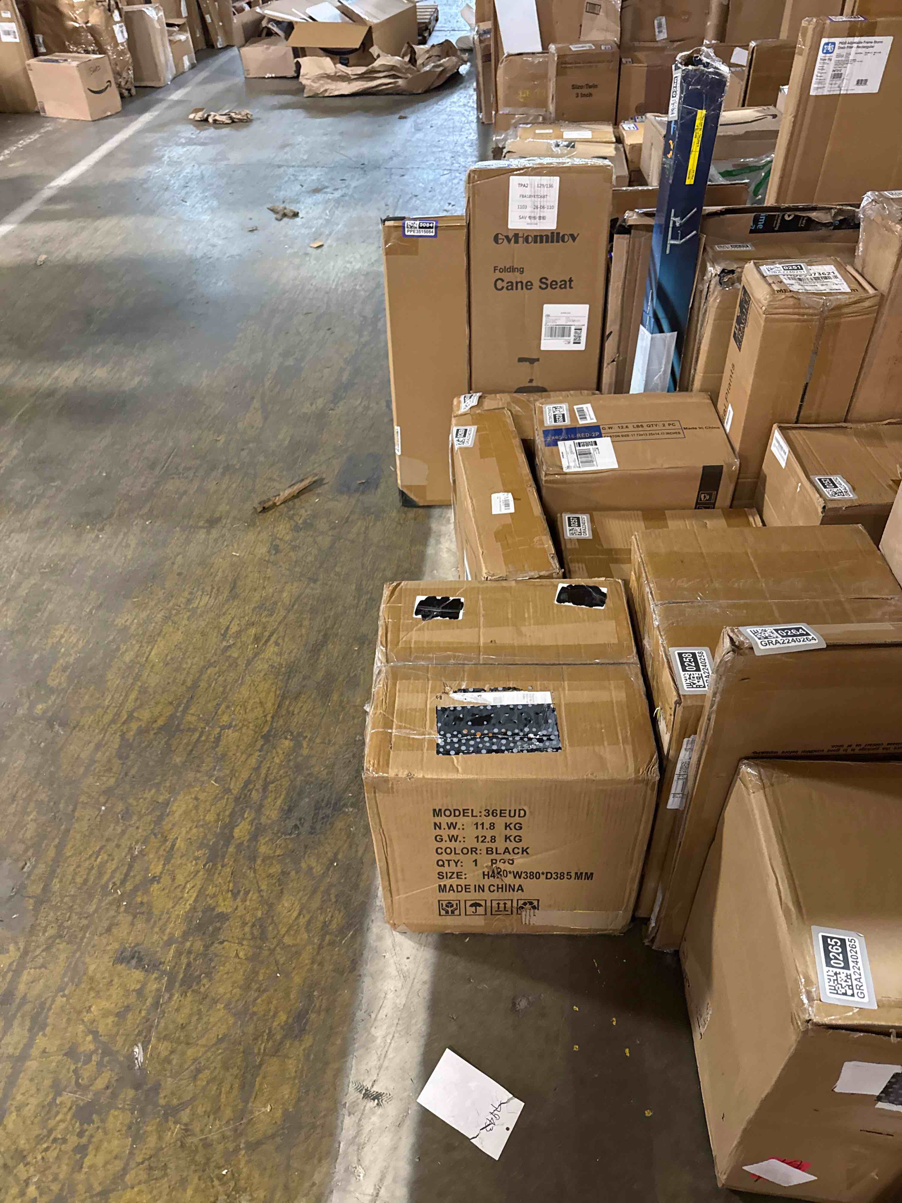 https://s3.amazonaws.com/lotting-images-prod/phillipi/GRA2240270_1761153425473.jpeg