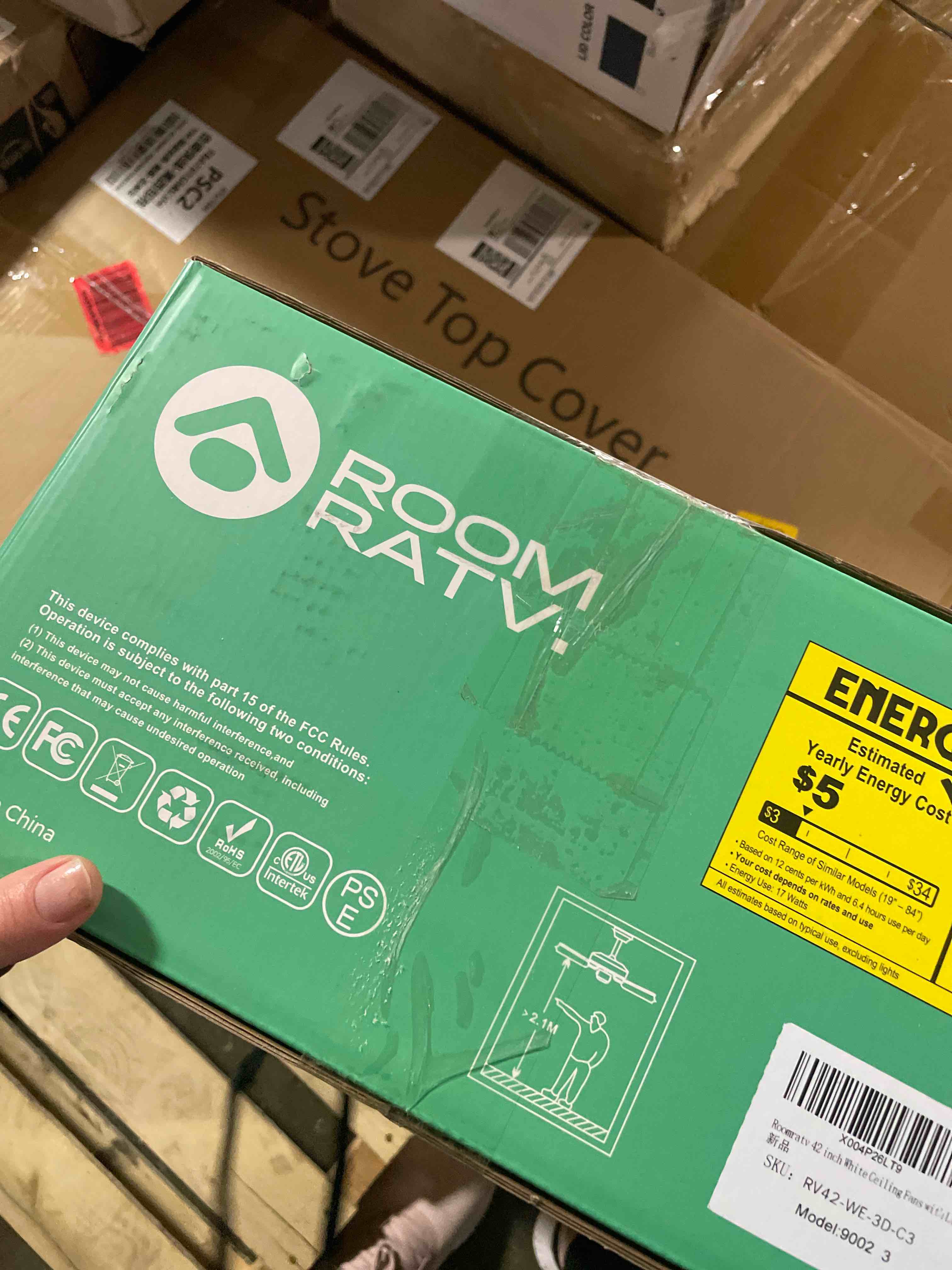 Condition photo showing New/Like New for Roomratv 42 Inch White Ceiling Fans with Lights, Remote Control,Reversible DC Motor,Dimmable,6 Speeds,Ultra Quiet,3 Blade Ceiling Fans for Bedroom,Living Room,Indoor Outdoor Patio White 42 inches-3 blades