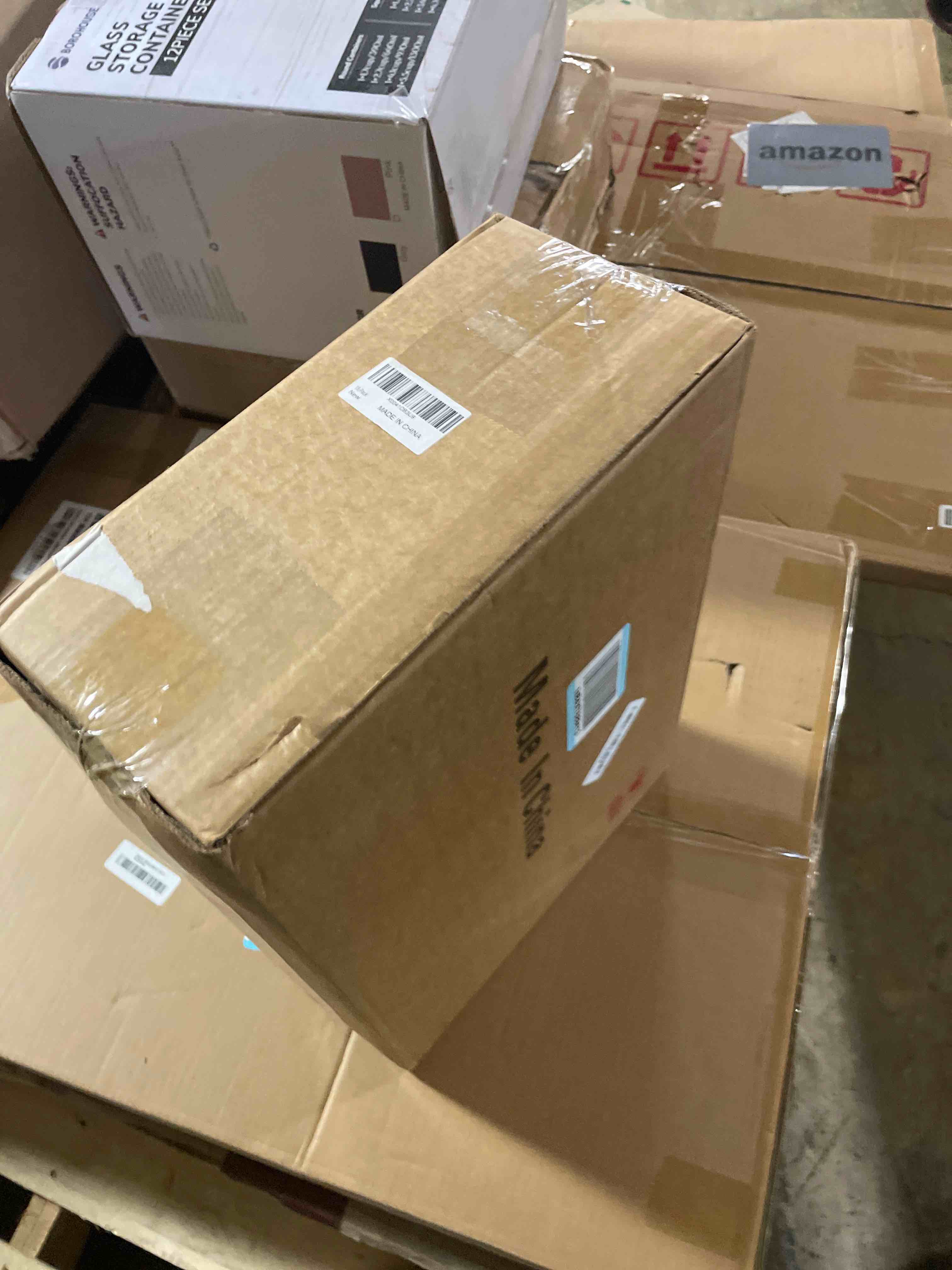 Condition photo showing New/Like New for 16 Pack Glass Cylinder Vases 4,6,8,10 Inch Tall Clear Flower Vase Hurricane Floating Candle Holder for Table Centerpiece Wedding Home Decor 16 Pack (4,6,8,10 Inch )