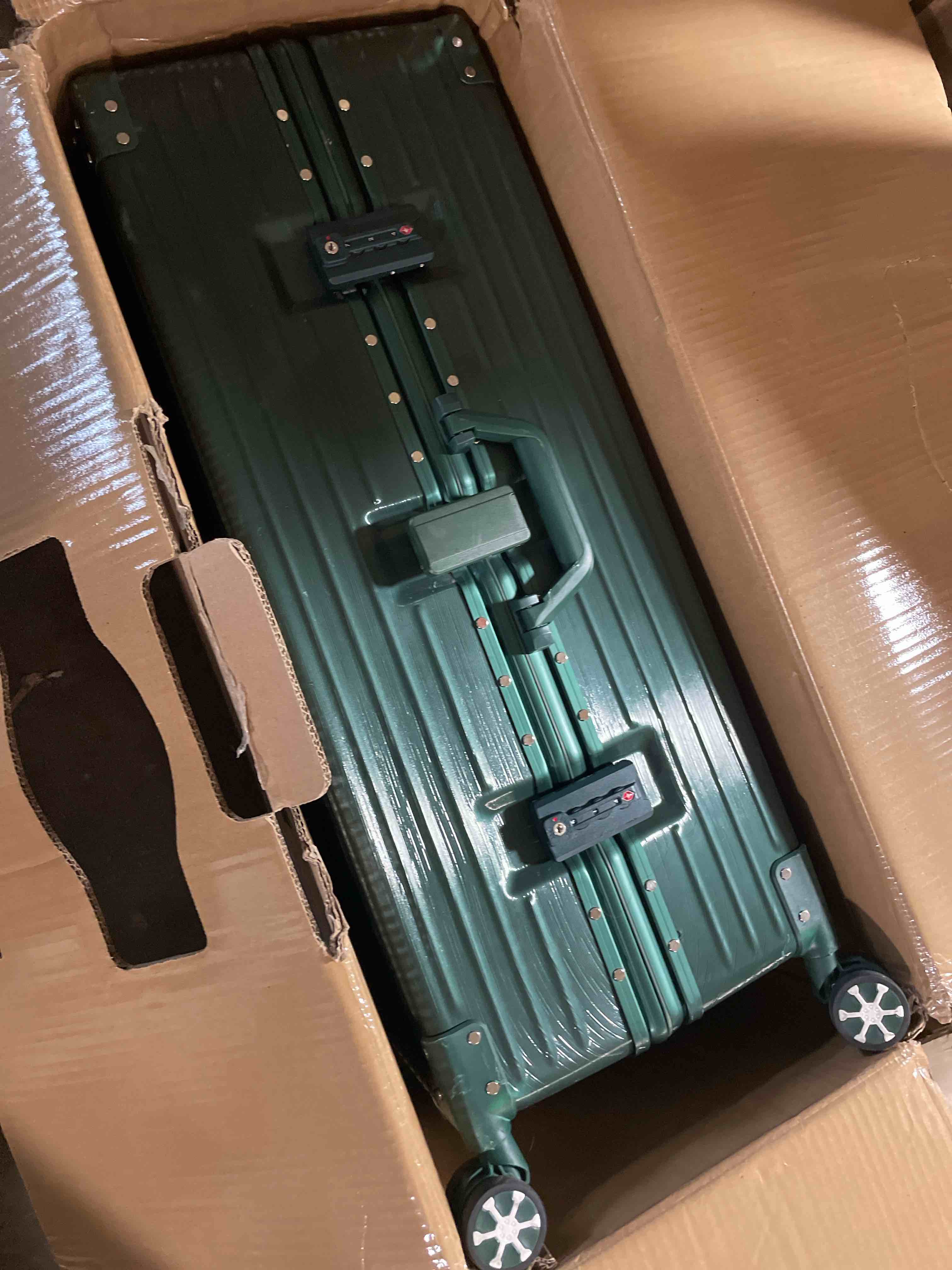 Condition photo showing Good Condition for HotWay Carry On Luggage with Aluminum Frame, 20 Inch PC Hard Shell Suitcase with Spinner Wheels and TSA Lock, Lightweight Luggage for Travel (22x14x9 Airline Approved), Green Green (PC+Aluminum) Carry on 20inch