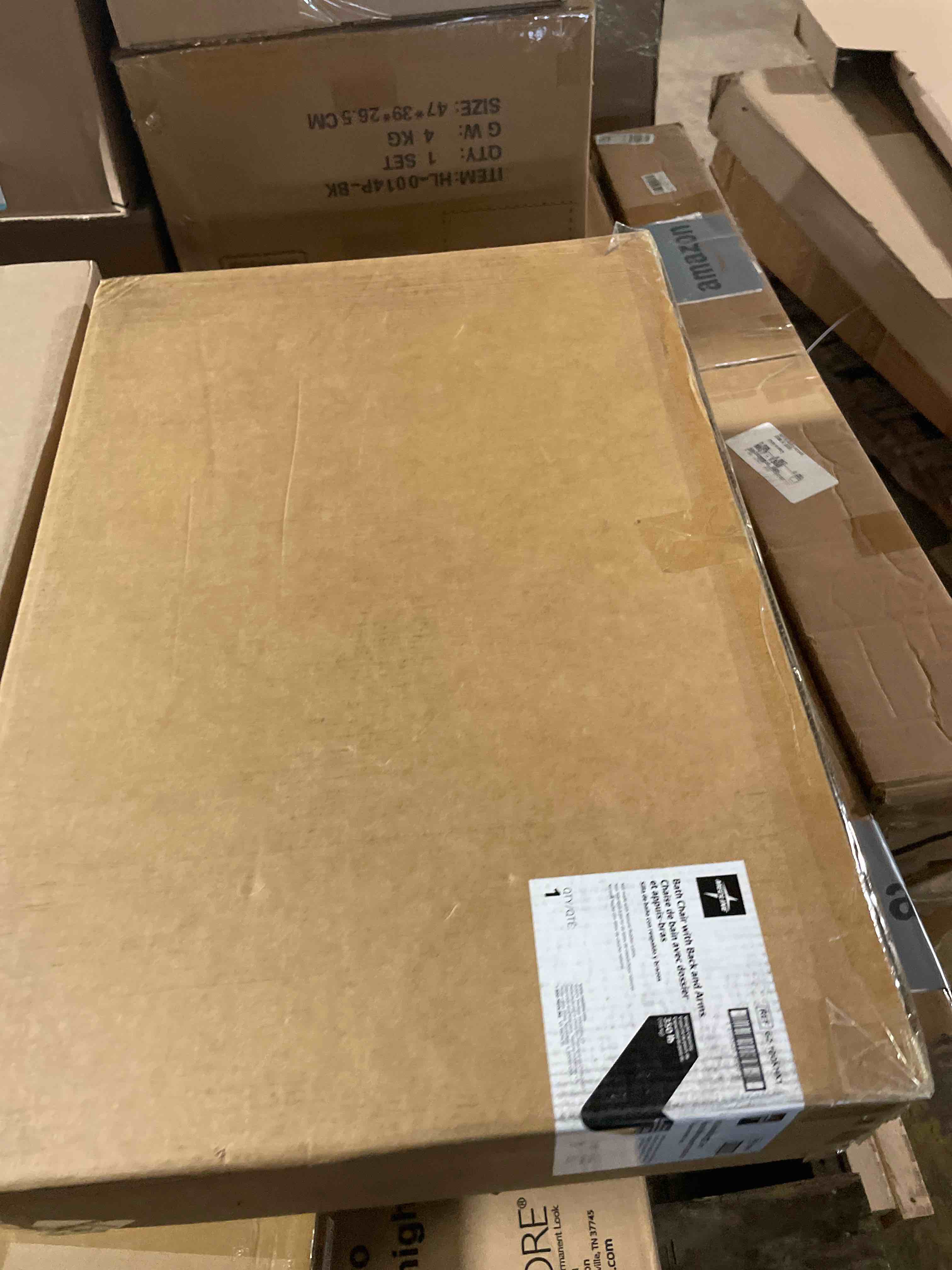 Condition photo showing New/Like New for Bath SafetyBenches/Stools Product Description: KD Bath Bench w/Back & Padded Arm,1/ea