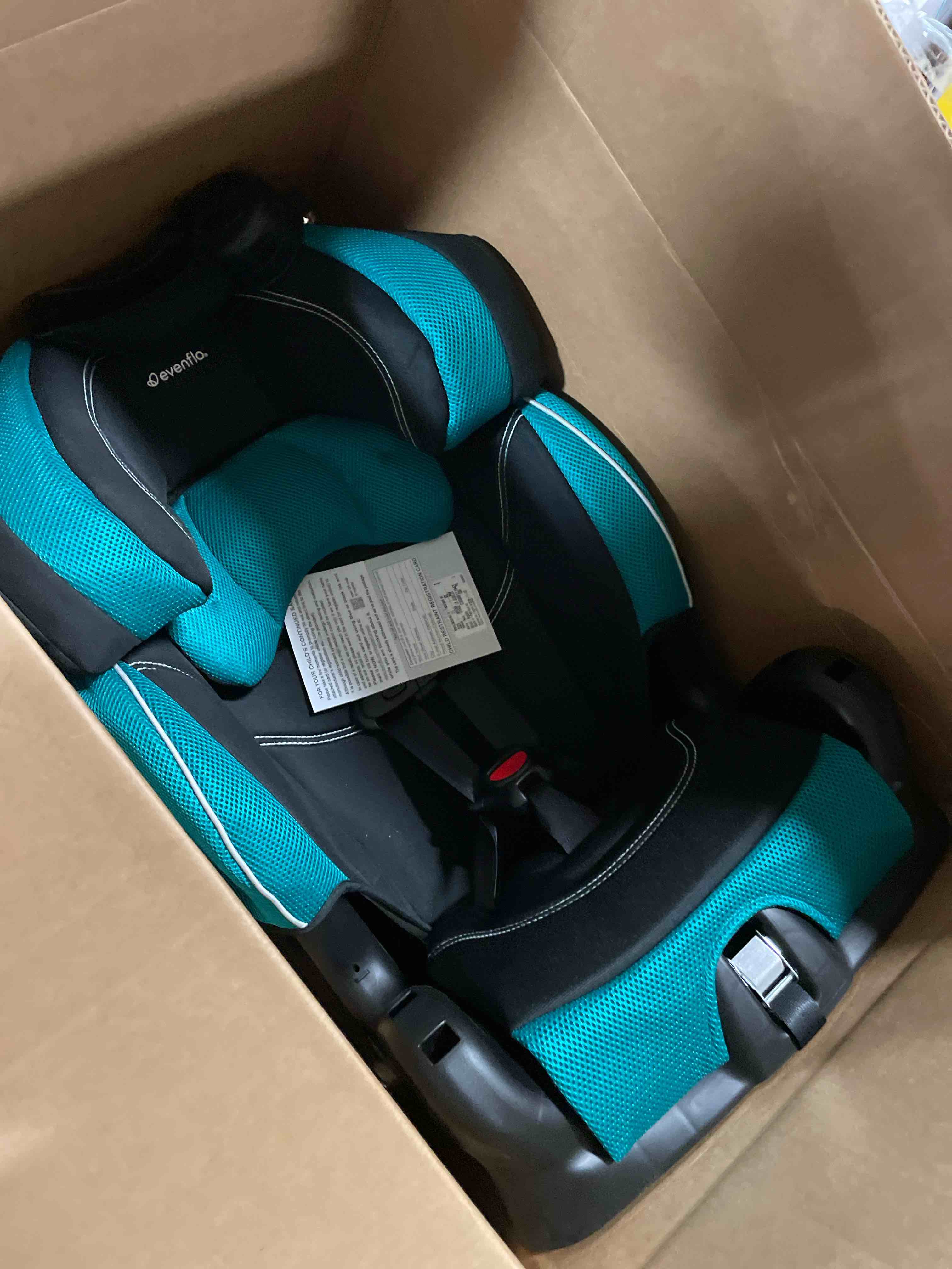 Condition photo showing Good Condition for Evenflo Chase LX Harnessed Booster Car Seat (Jubilee Green) NEW Evenflo Chase LX Harnessed Booster Car Seat
