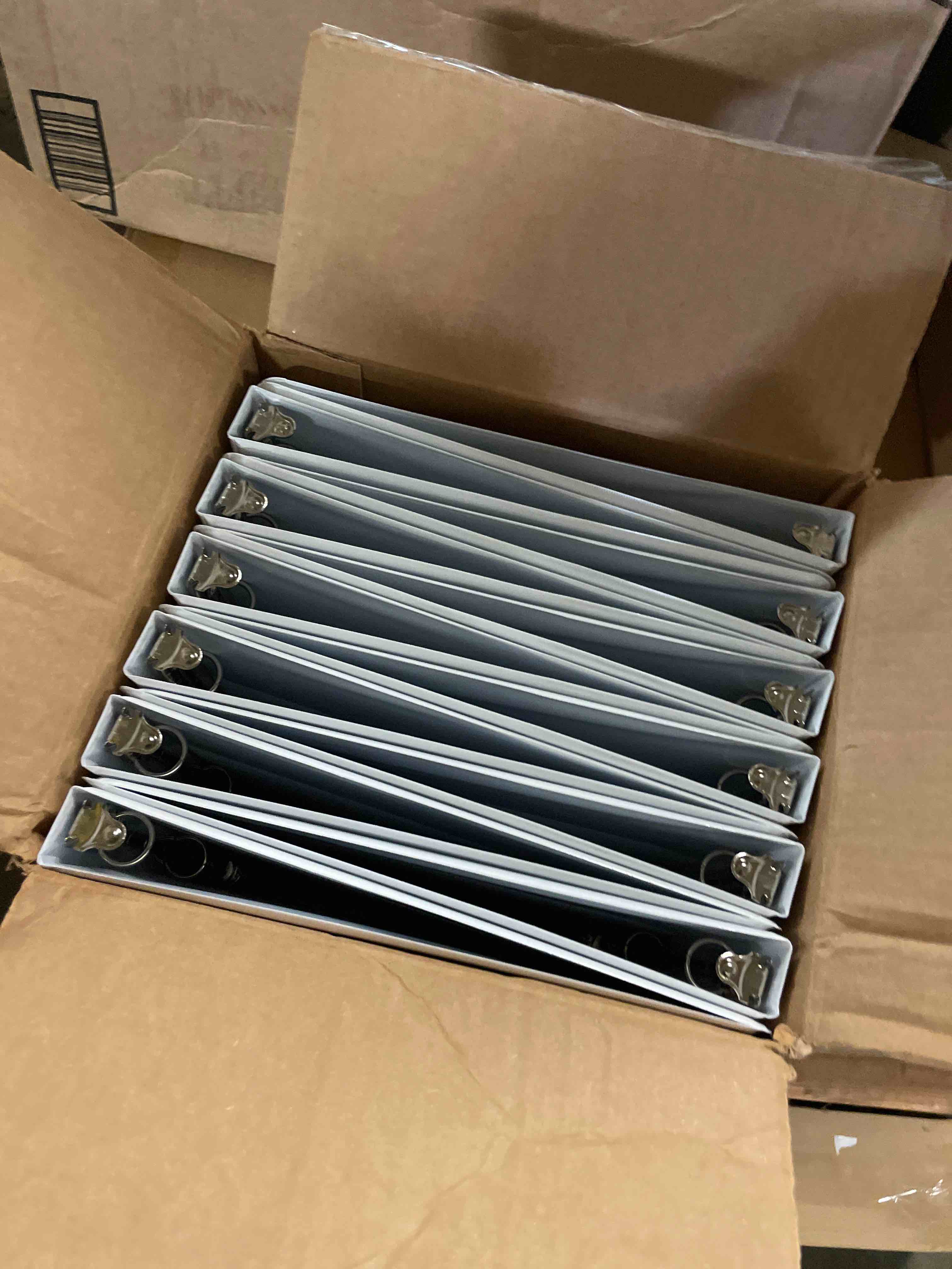 Condition photo showing New/Like New for Cardinal Economy 3 Ring Binders, Binders for School and Office, Durable 1/2 inch Round Rings, Holds 125 Sheets, ClearVue Presentation View, Non-Stick, White, Carton of 12 (90601) White 0.5 Inch Binders