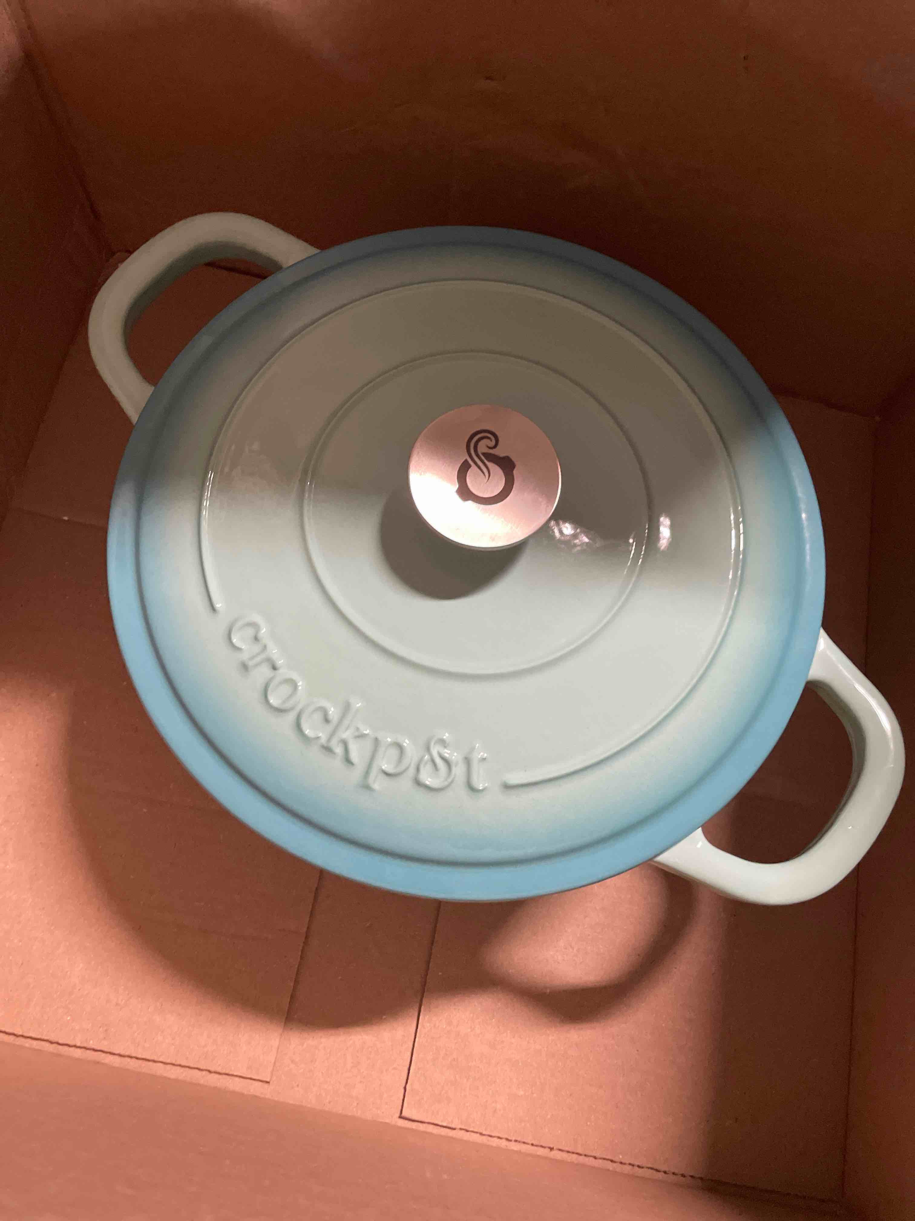 Condition photo showing Good Condition for Crock-Pot Artisan Round Enameled Cast Iron Dutch Oven, 5-Quart, Aqua Aqua Blue 5-Quart