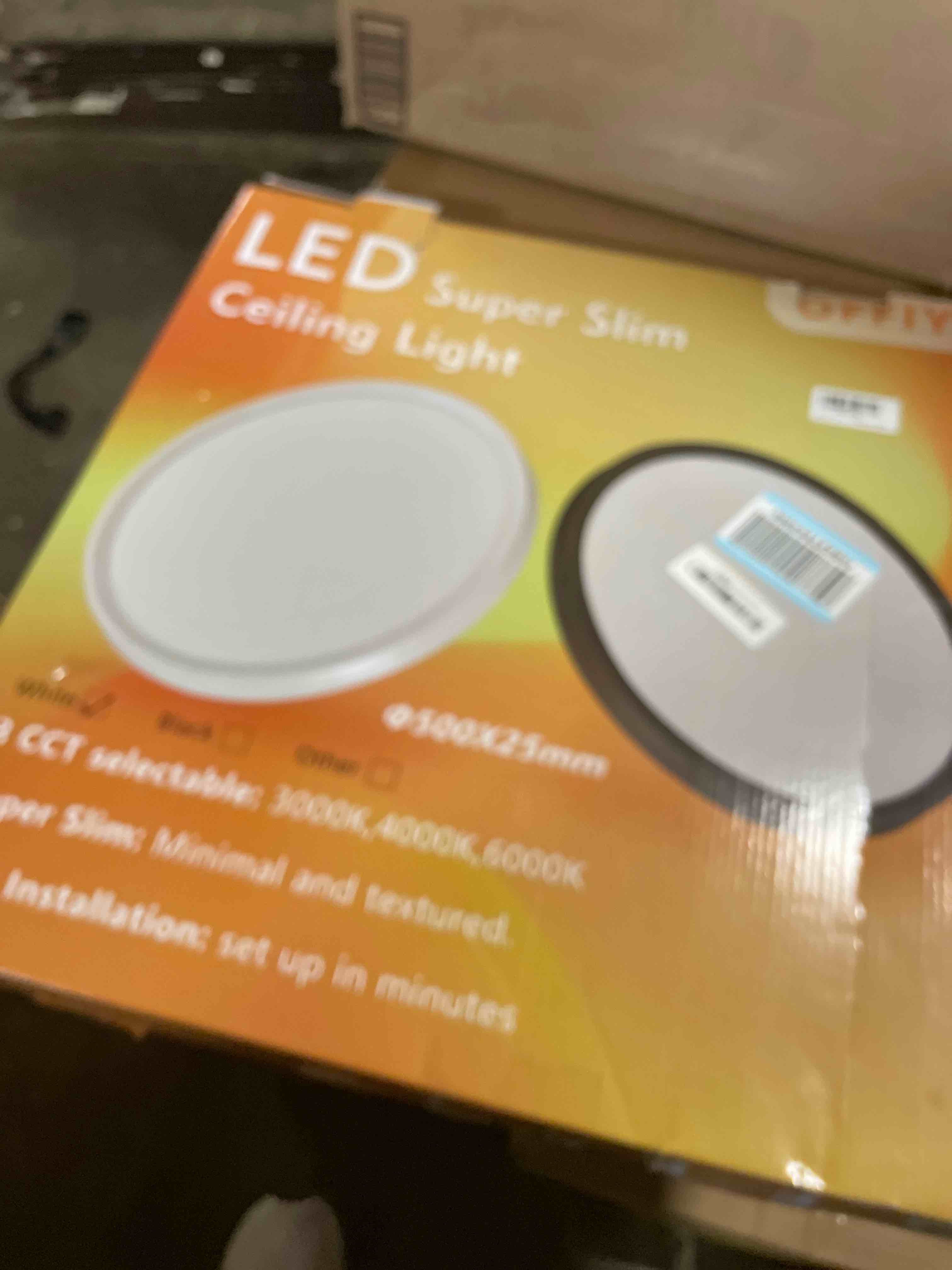 Condition photo showing Good Condition for 20 Inch LED Flush Mount Ceiling Light, 40W, 4350LM, 3000K/4000K/6000K CCT Selectable Super Slim Round Flat Panel Light for Living Room, Bedroom, Kitchen White 20"-1PK