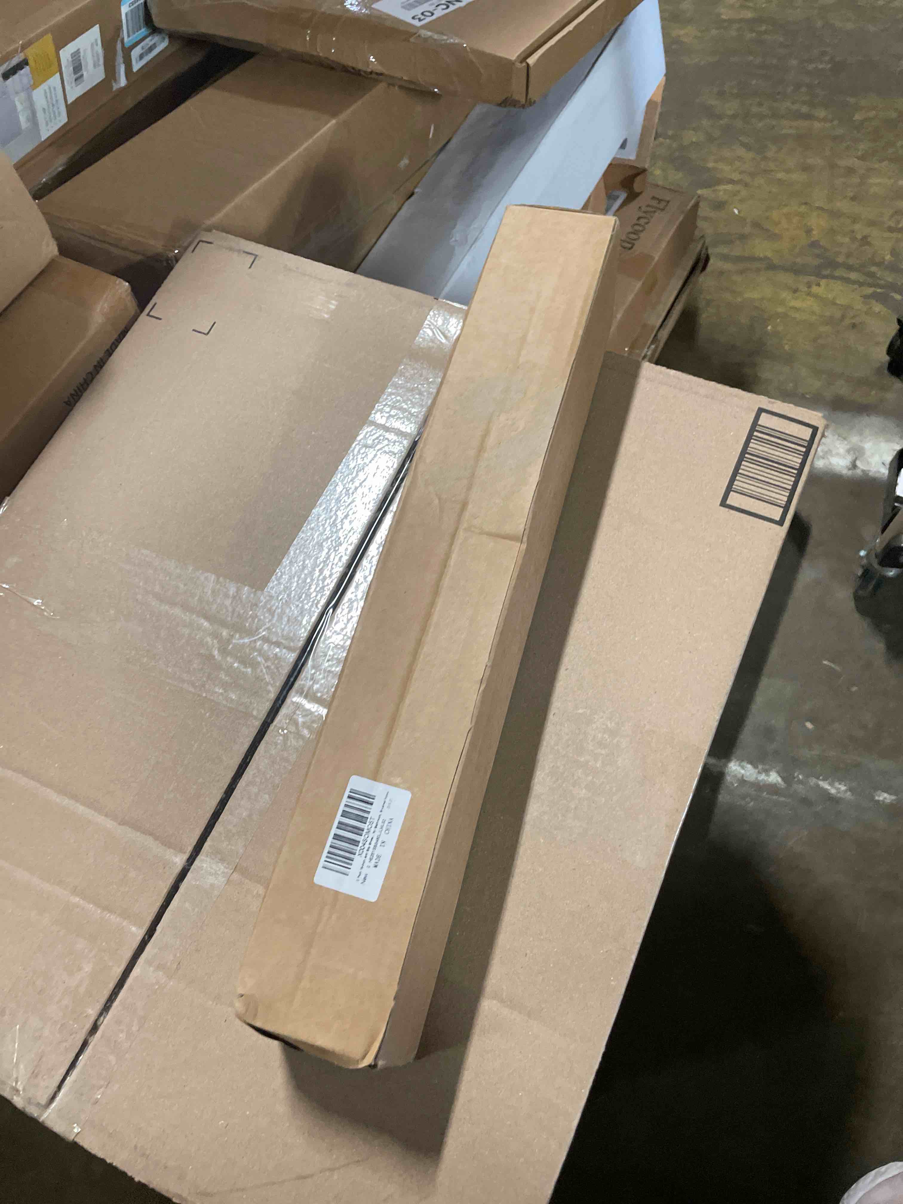 Condition photo showing New/Like New for Grab Bars for Shower 2 Pack 18-Inch, Stainless Steel Anti-Slip Safety Shower Handle for Elderly Bathroom Wall Support Handicap Handicap Grab Bars for Seniors, Brushed Nickel 18 Inches Brushed Nickel