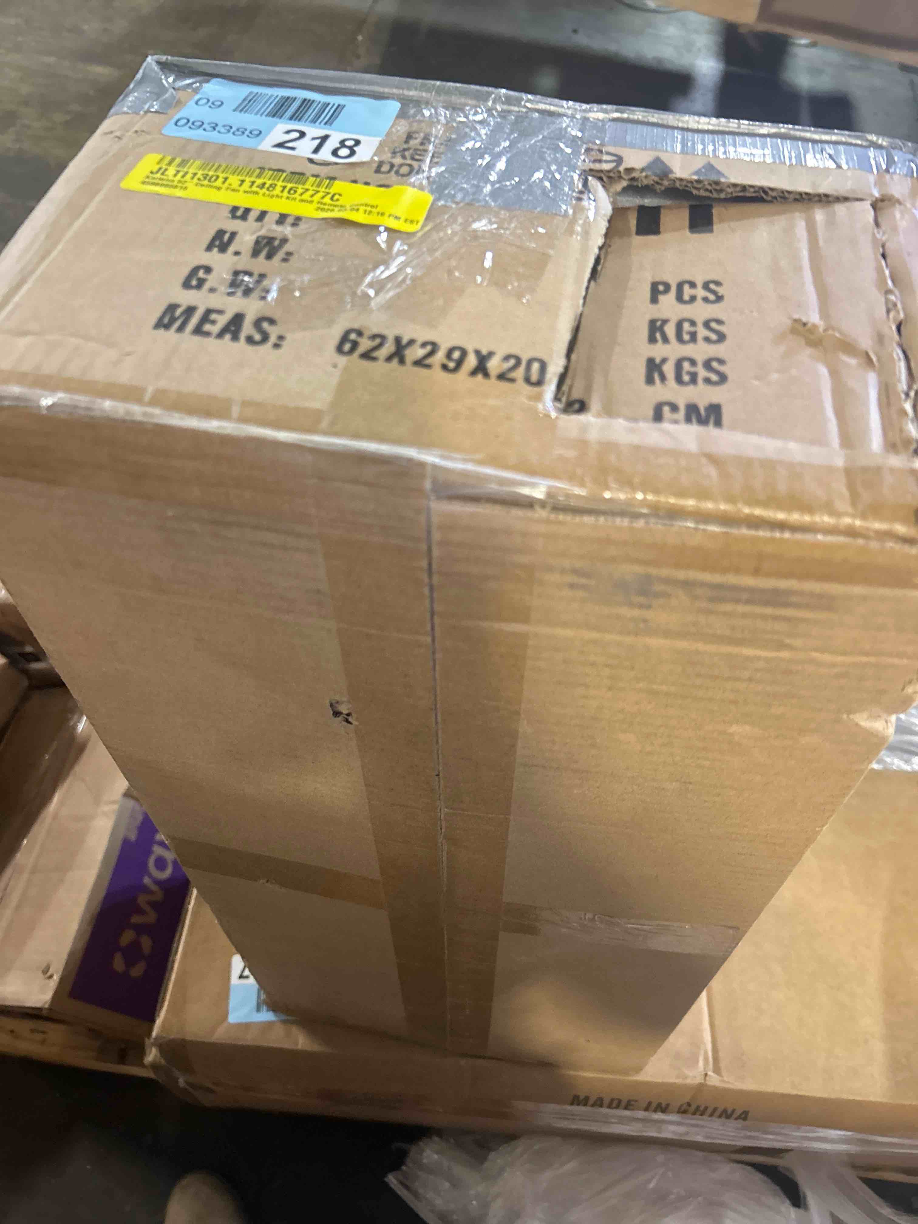 Condition photo showing Good Condition for Karlena 52" Ceiling Fan with Light Kit and Remote Control