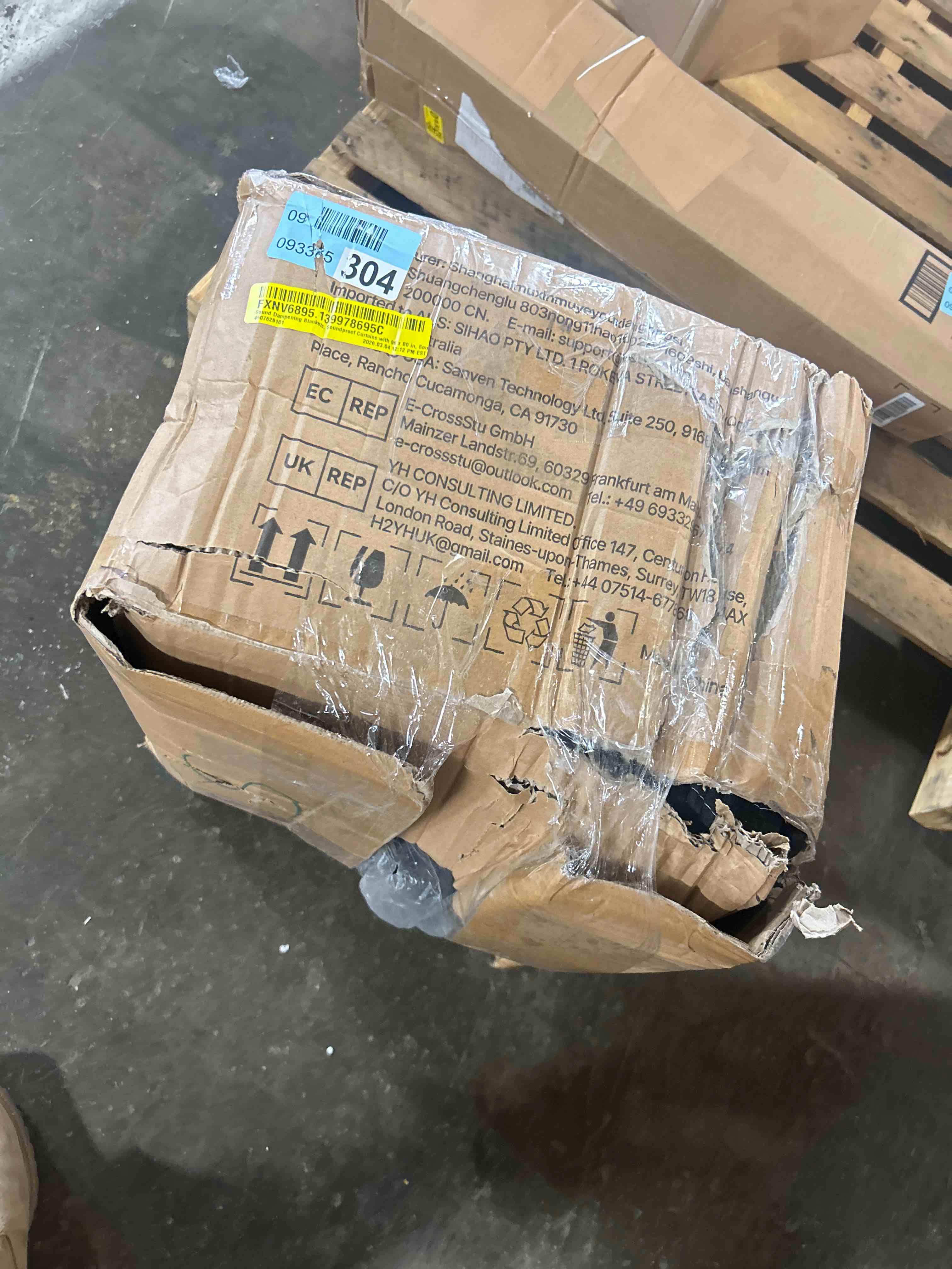 Condition photo showing Good Condition for Sound Dampening Blankets, Soundproof 96 x 80 in