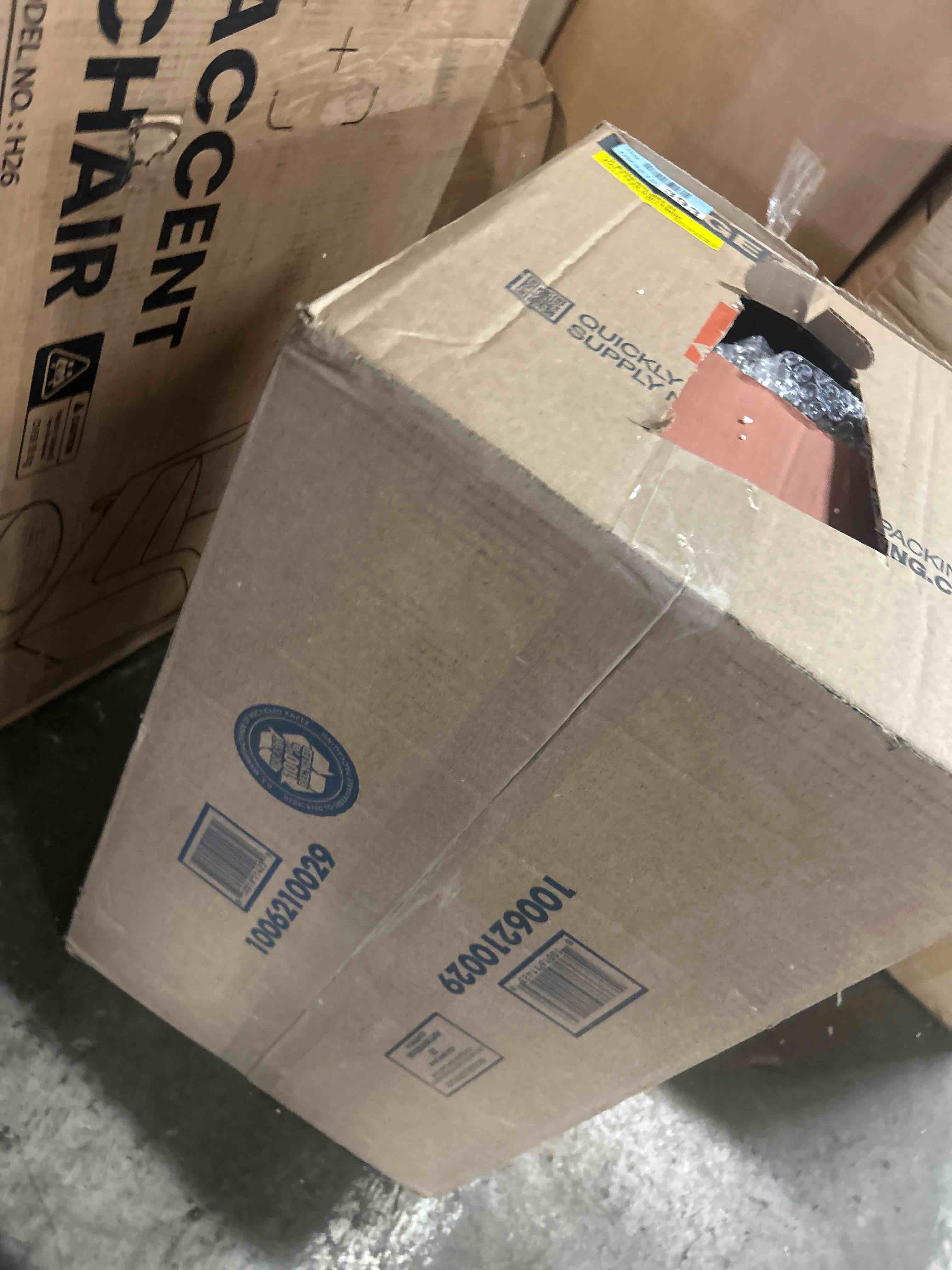 Condition photo showing Good Condition for Burness 15 - Light Sputnik Modern Linear Modern Glass Bubble Dining Chandelier