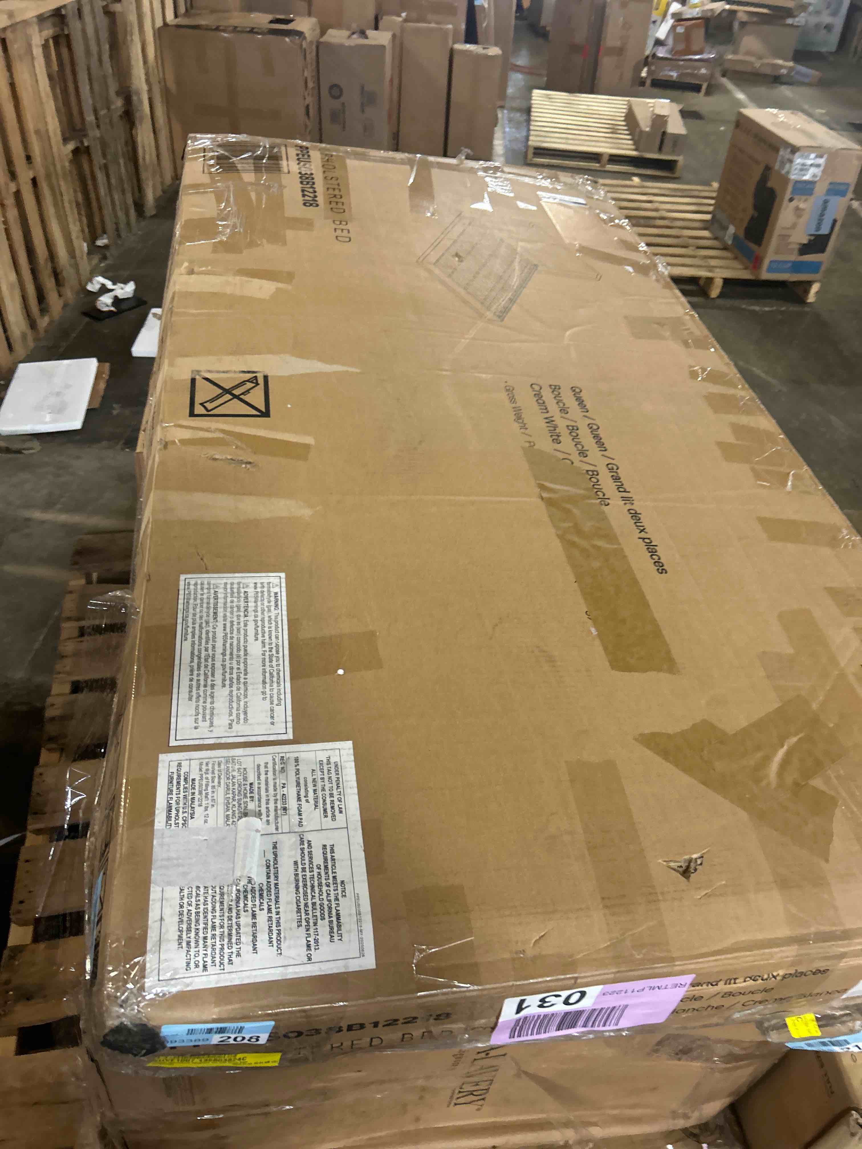 Condition photo showing Good Condition for Hosford Upholstered Wingback Bed with Wood Base