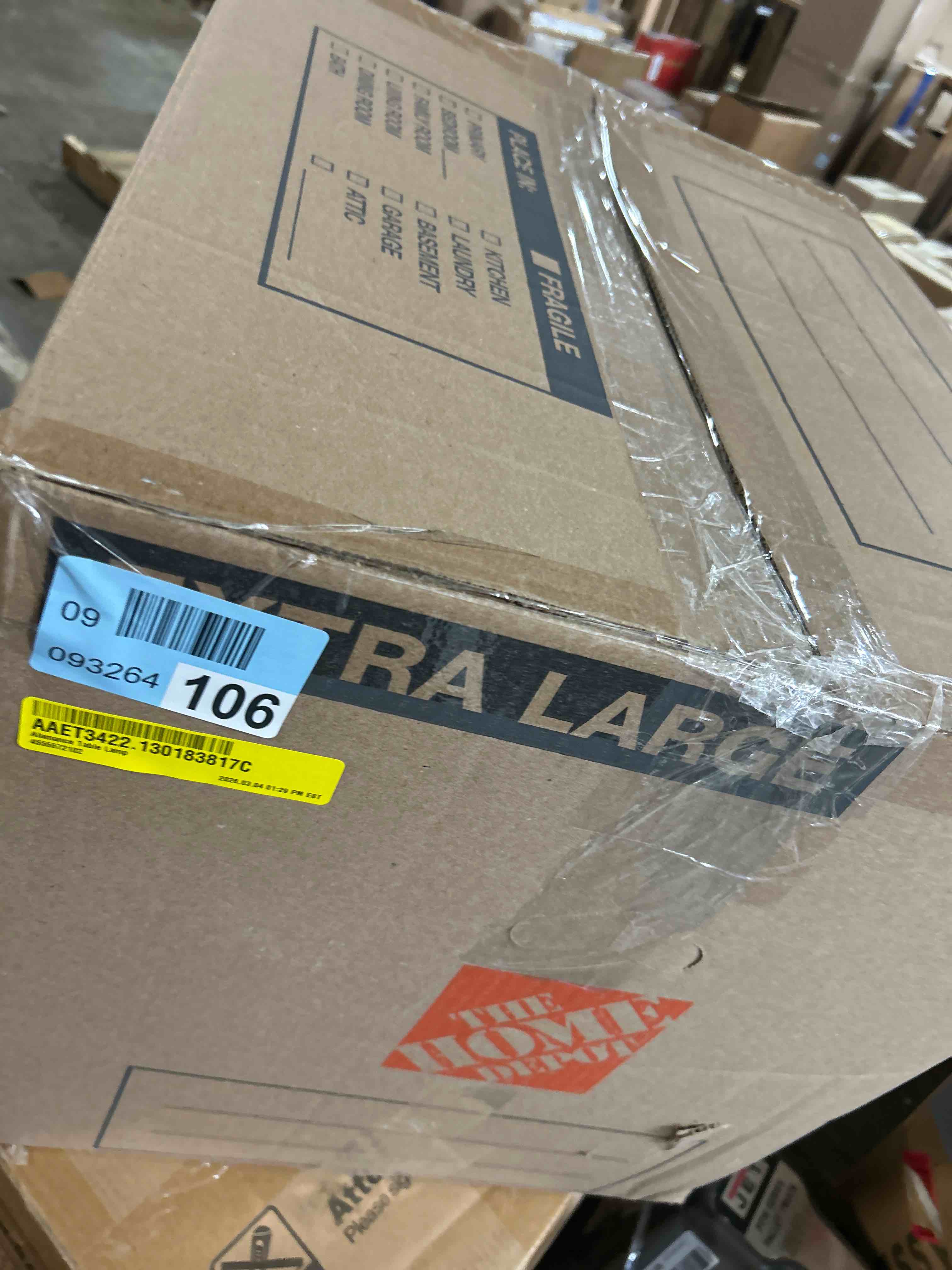 Condition photo showing Good Condition for Alamance Table Lamp