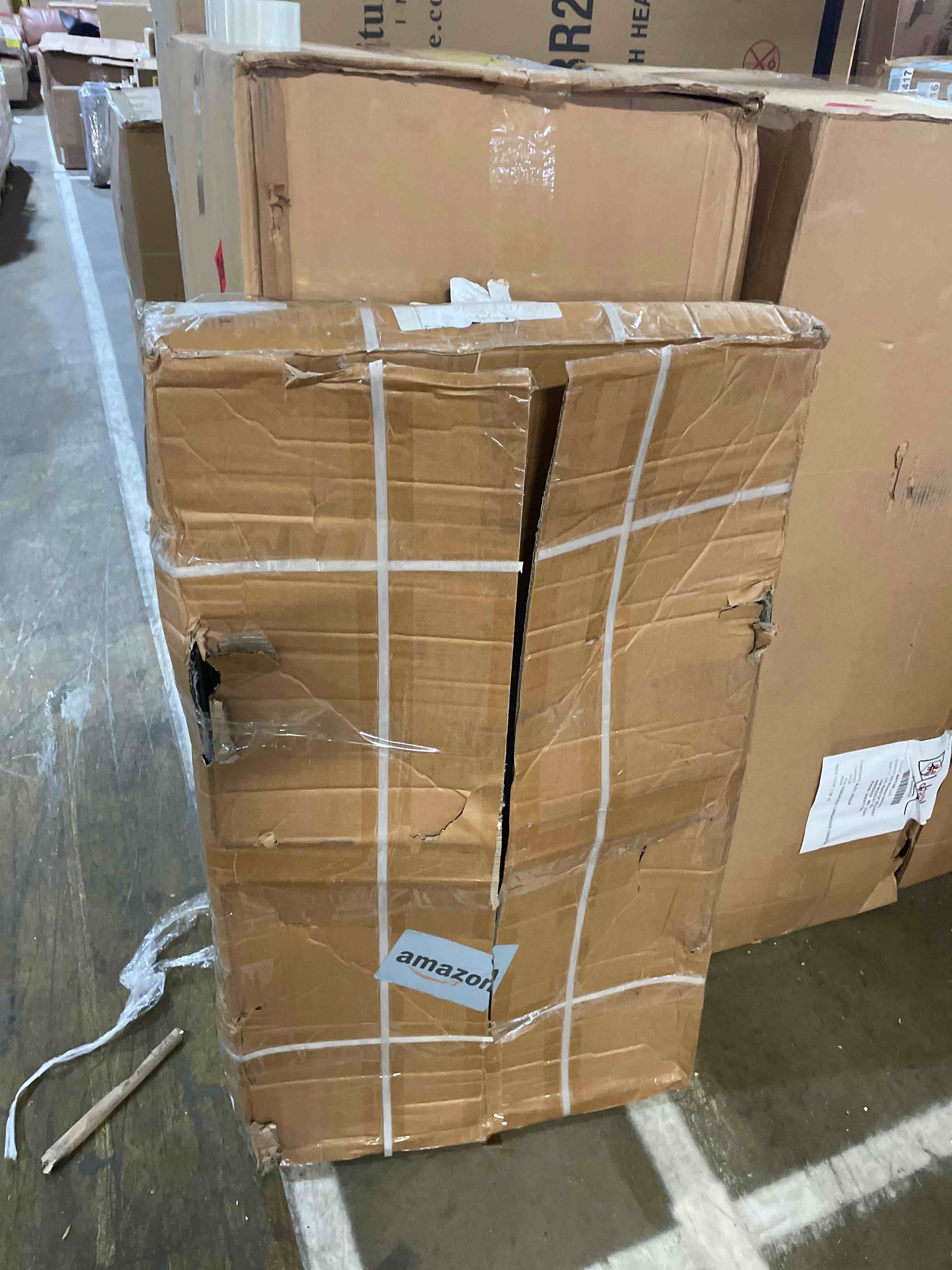 Condition photo showing New/Like New for ECOTRIC 46.2 X 26.8 X 38.7 Inch Hitch Cargo Carrier W/Ramp Foldable 500 Lbs Trailer Hitch Mount Steel Wheelchair Carrier Mobility Scooter Ramp 2" Hitch Receiver for Snow Blower SUV Truck Van Car