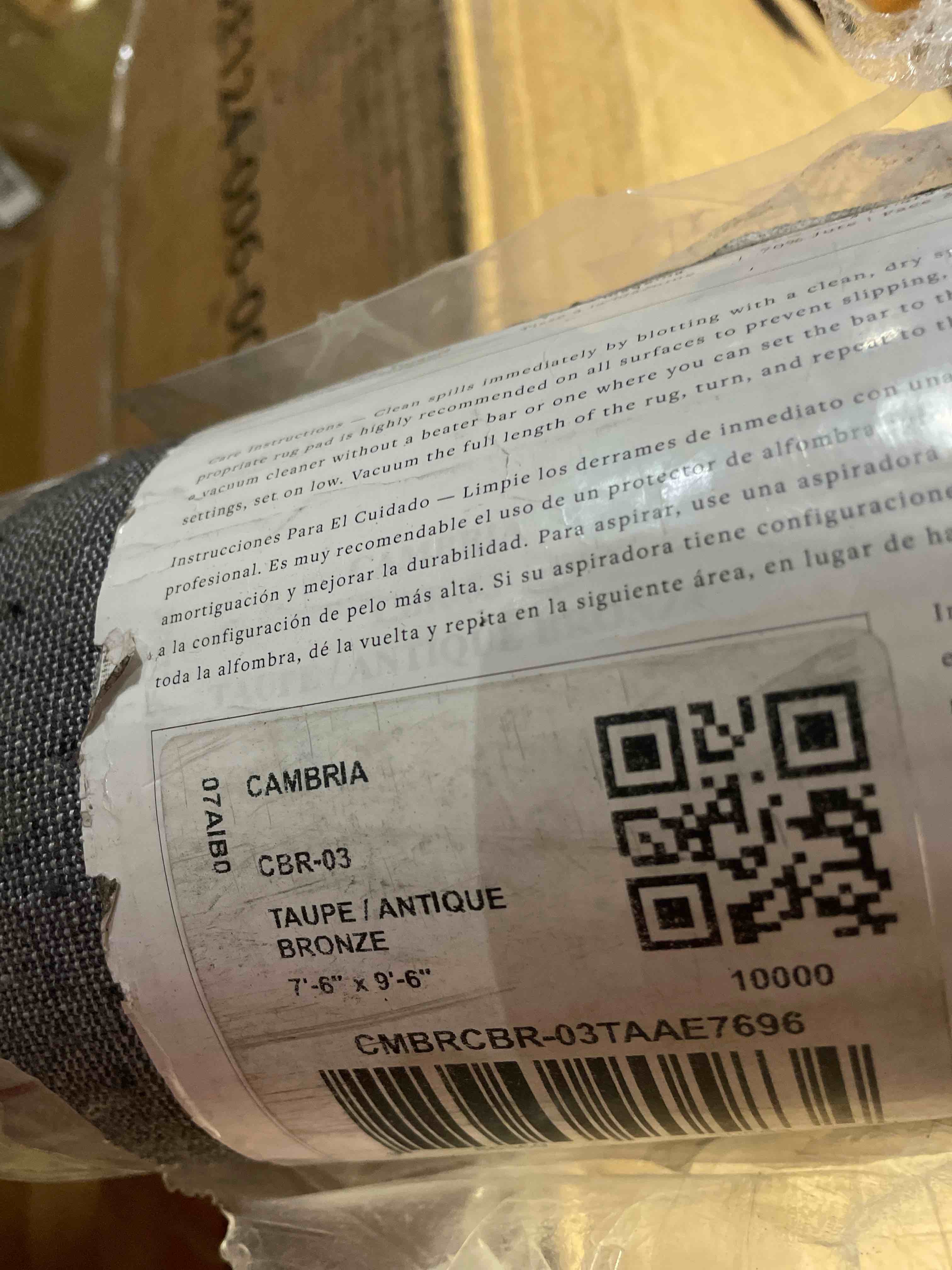 Condition photo showing New/Like New for Loloi Amber Lewis Cambria Collection CBR-03 Taupe/Antique Bronze 7'-6" x 9'-6" Area Rug Jute, Neutral, Vintage Style, Antique Tone, Living, Bedroom, Dining, Carpet