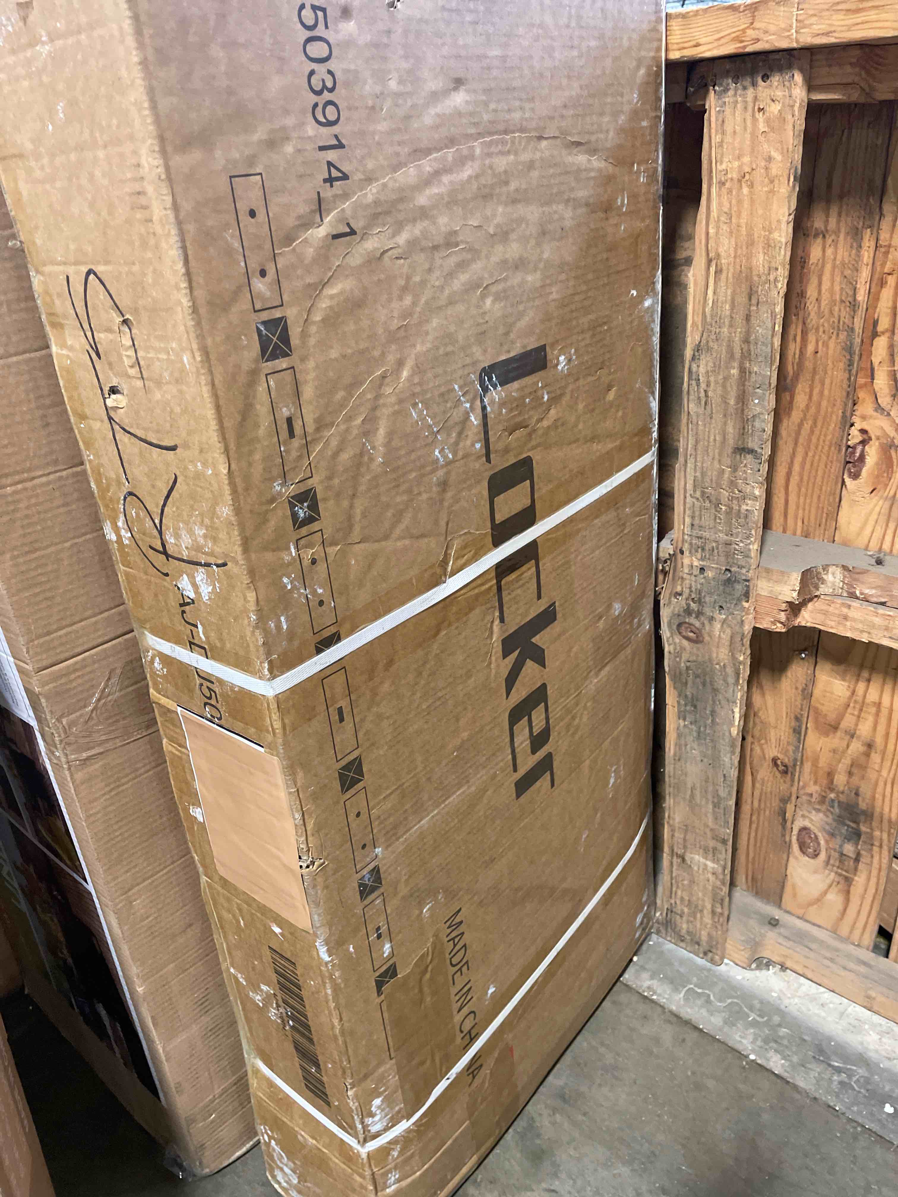 Condition photo showing Good Condition for DICTAC Black Tall Dresser for Bedroom with 6 Drawers, 43.9" Tall Dressers & Chests of Drawers, Modern Wood Closet Organizer and Storage Cabinet, Large Vertical Dresser for Bedroom, Closet, Hallway