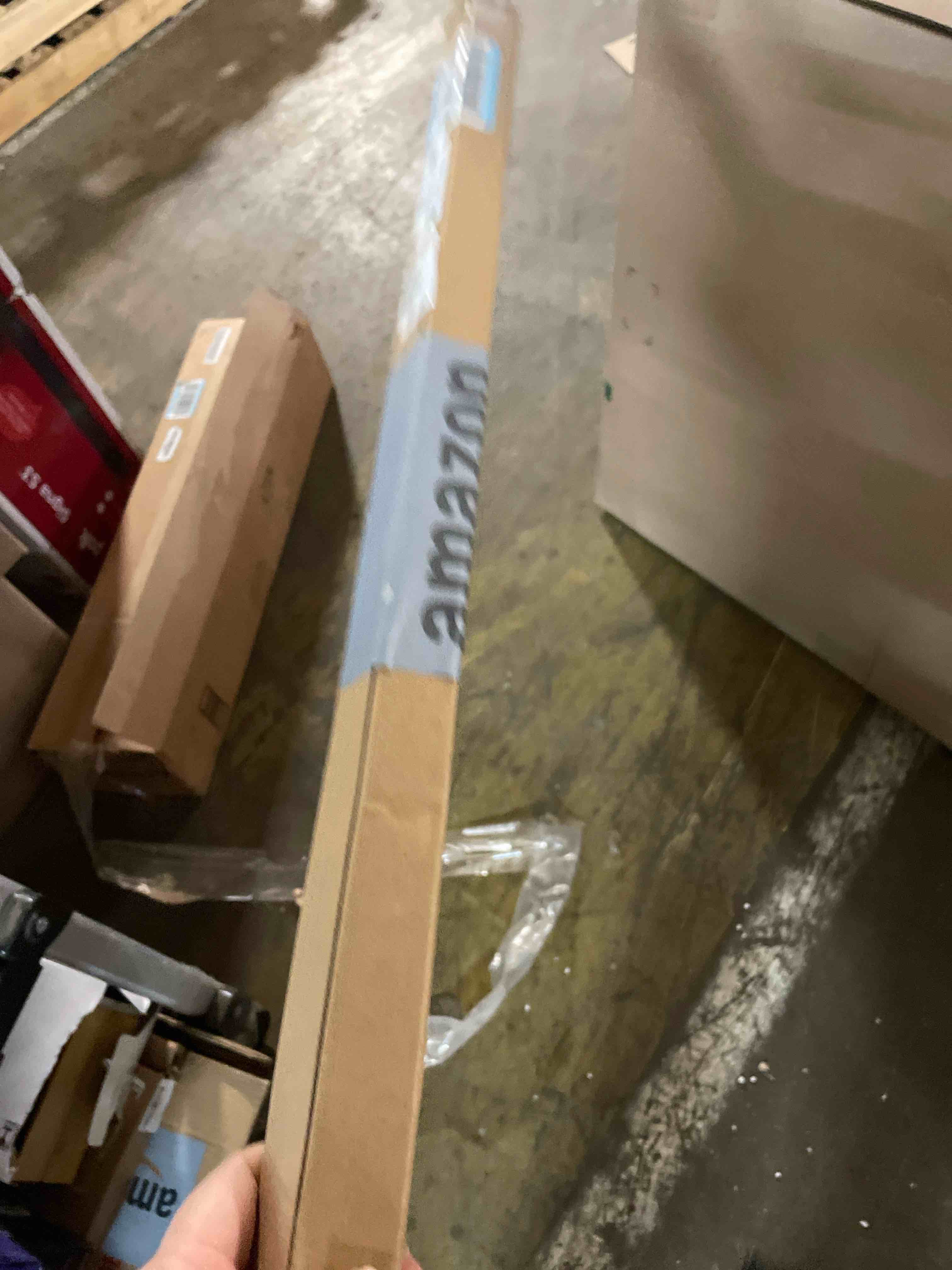 Condition photo showing New/Like New for Towel Bar Replacement Rod 24 Inches Adjustable Spring End Wall Mount Replacement Towel Bar for Ceramic Holder Bathroom Kitchen Towels Bars Storage (White Towel Holder)