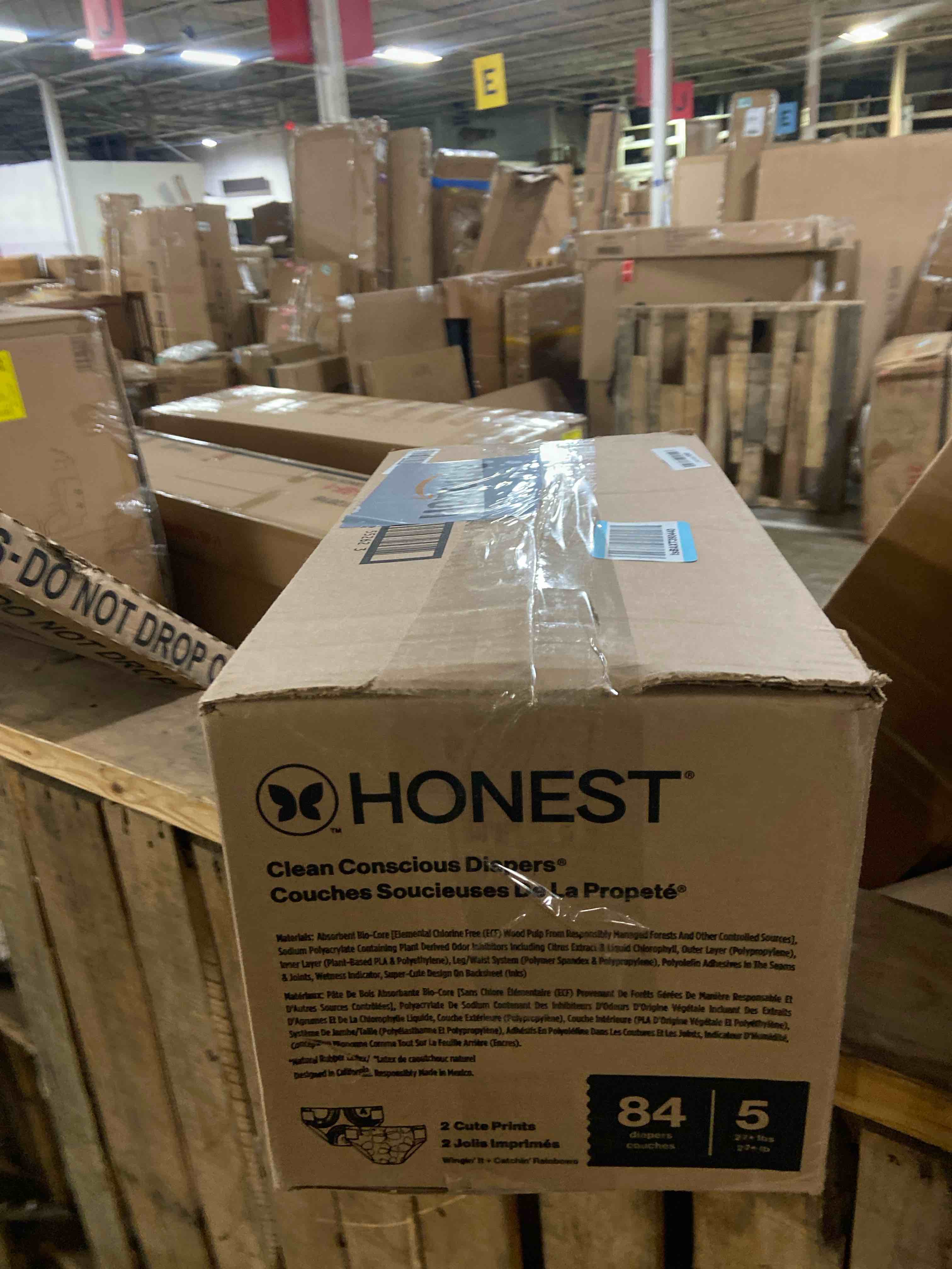 Condition photo showing New/Like New for The Honest Company Comfort Dry Disposable Diapers for Sensitive Skin, Hypoallergenic, Big Trucks + All The Letters, Super Club Box Size 5 (27 lbs), 84 Count Size 5 (84 Count) Big Trucks + All the Letters