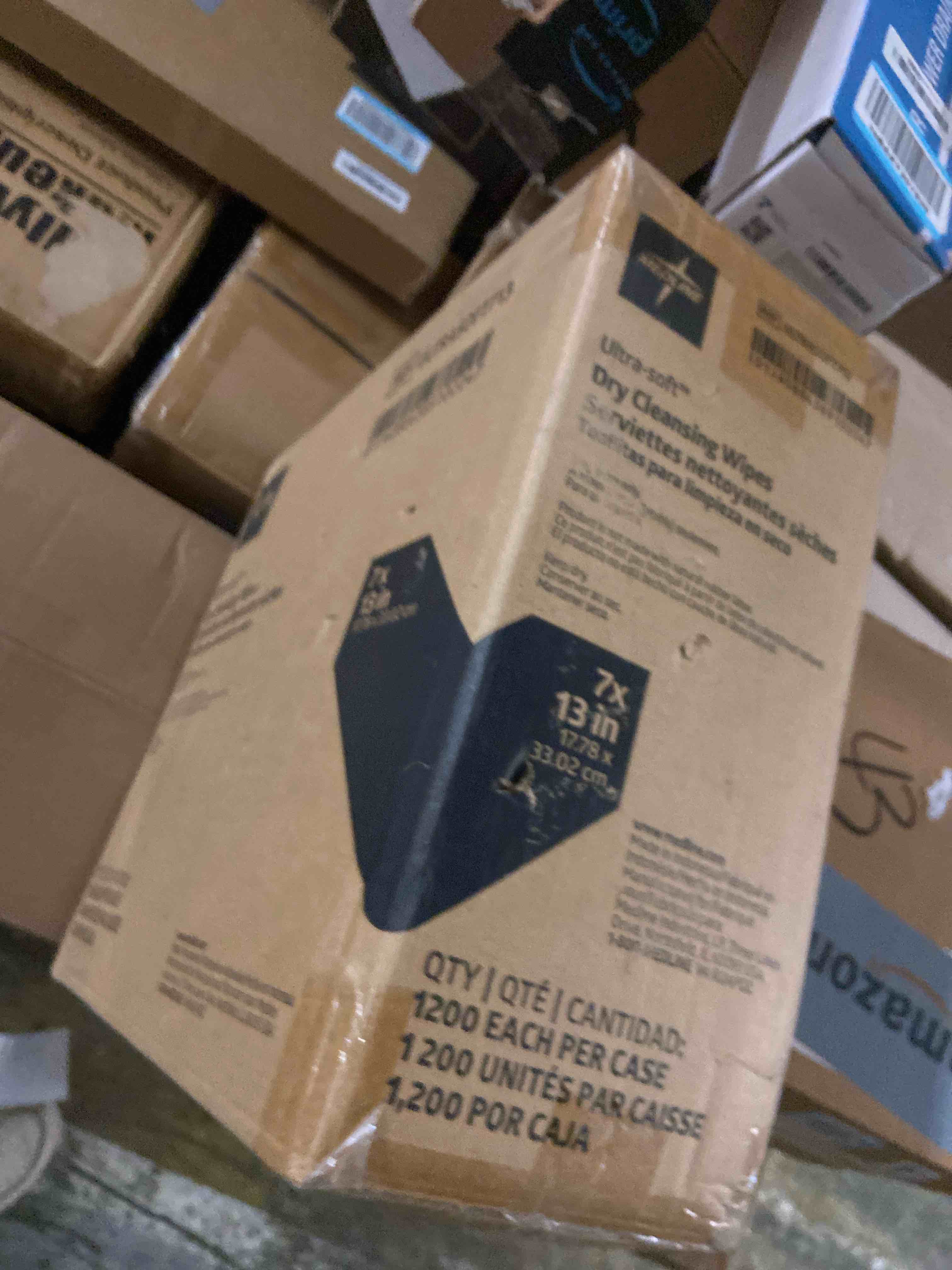 Condition photo showing New/Like New for Medline Ultrasoft Dry Baby Wipes, Gentle Disposable Cleansing Cloths, 1,200 Count, Dry Wipe Size is 7 x 13 inches, Great for Sensitive Skin and can be used as Baby Washcloths, Incontinence Wipes 7 X 13 (1200 Count)