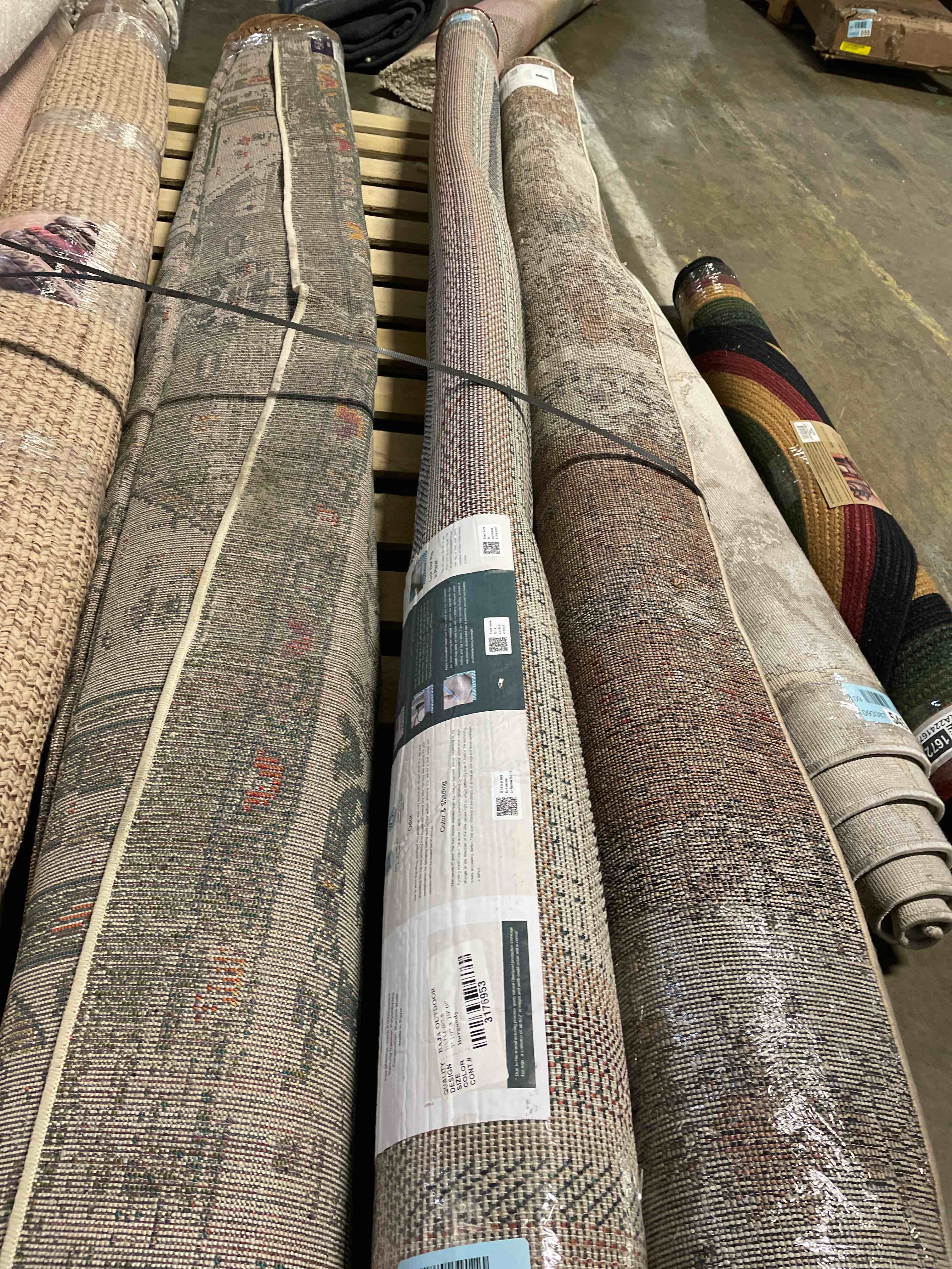 Condition photo showing New/Like New for baja outdoor collection BAJA 607-S 7’10 x 10’ 
