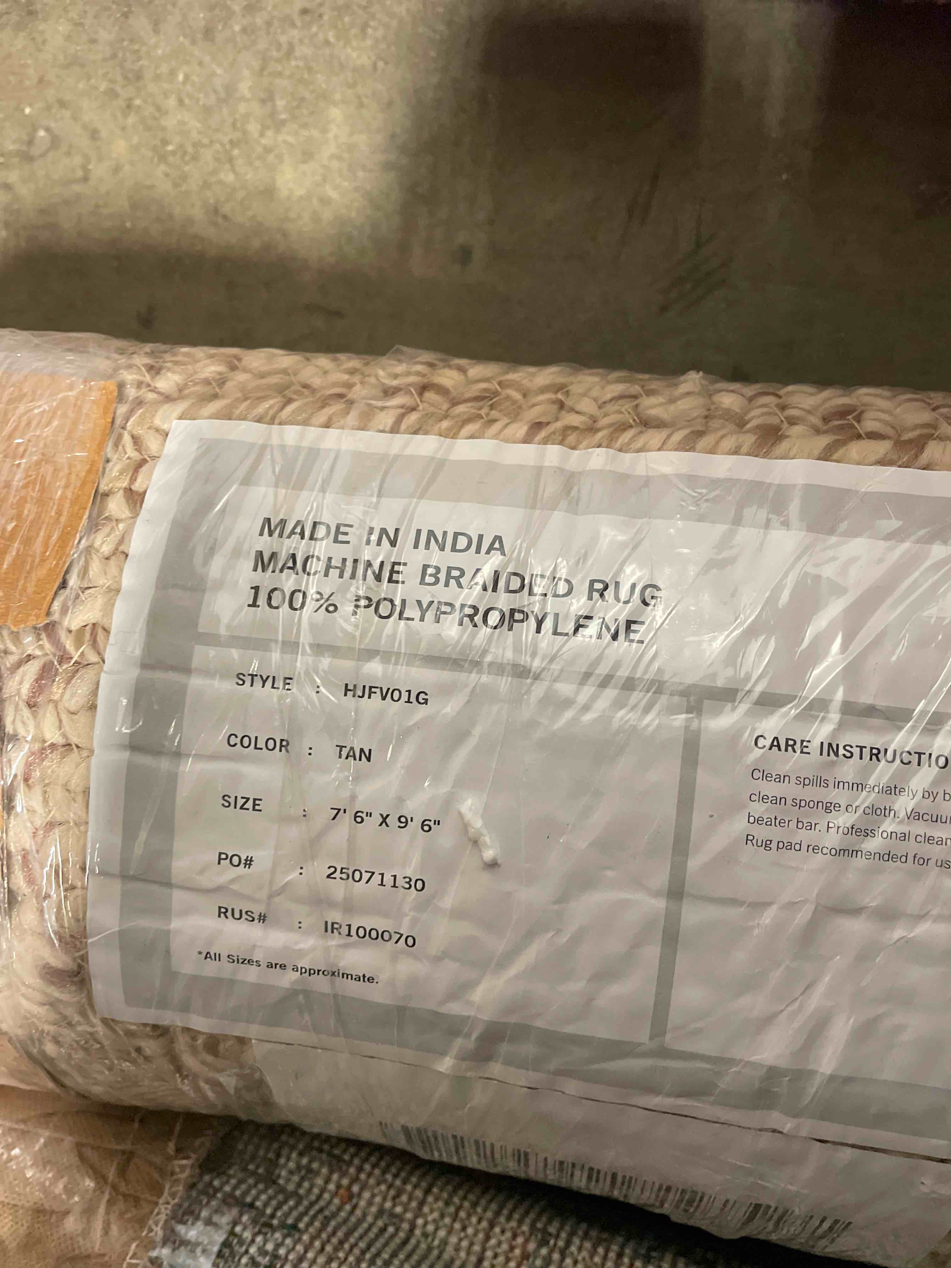 Condition photo showing New/Like New for nuLOOM 8' x 10' Solid Hand Braided Indoor/Outdoor Area Rug, Pet-Friendly, High Traffic, Weather Resistant, for Patio, Balcony, Bedroom, Living Room, Dining Room, Wynn Tan