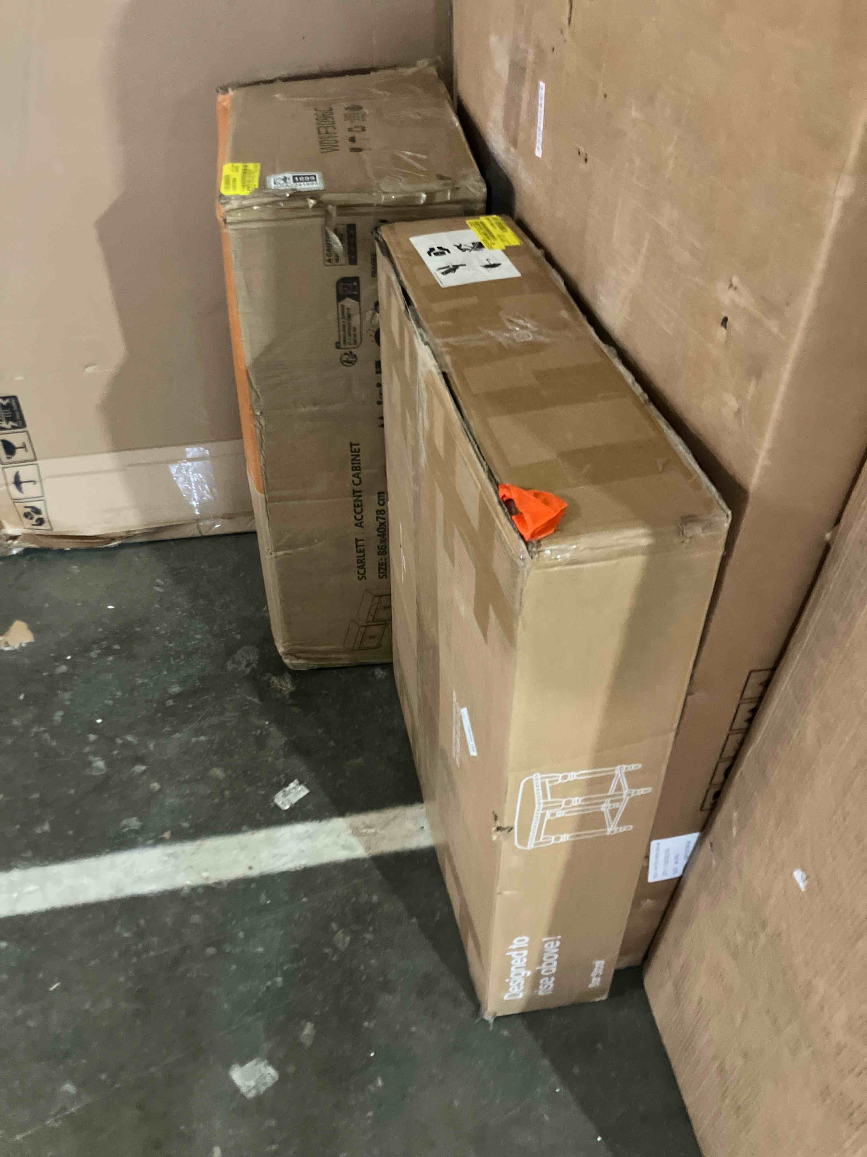 Condition photo showing New/Like New for Counter Height Bar Stools, Backless Kitchen Counter Stools, Mid Century Modern Upholstered with Solid Wood Frame & Oil Wax Leather for Kitchen Island Dining Room