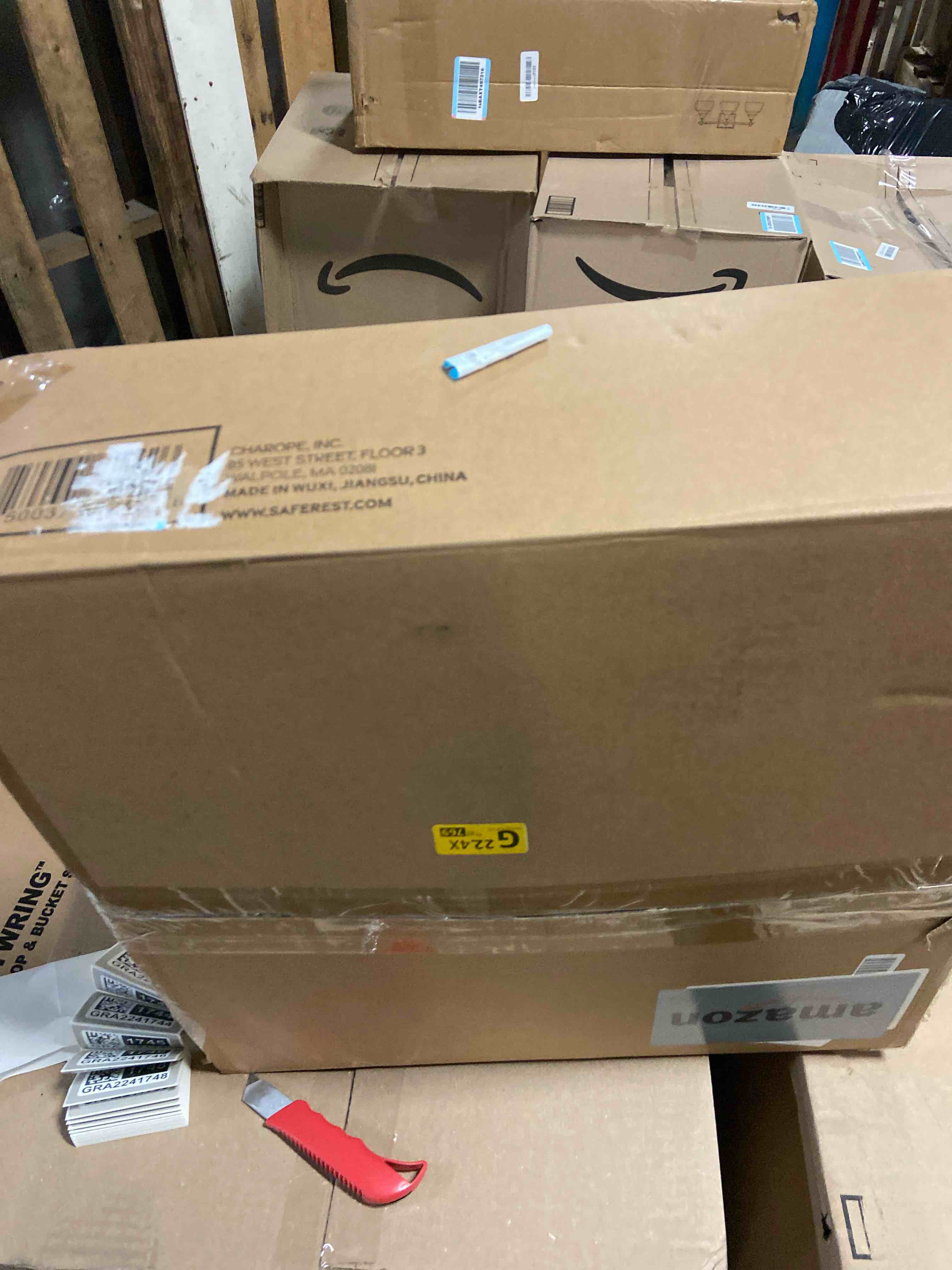 Condition photo showing New/Like New for SafeRest CloudGuard - Queen Size Hybrid Mattress Protector & Pad (Extra Padded) - Waterproof Quilted Pillow Top Mattress Cover - Thick, Plush & Fitted Mattress Topper for Bed CloudGuard (Ultra Padded) Queen