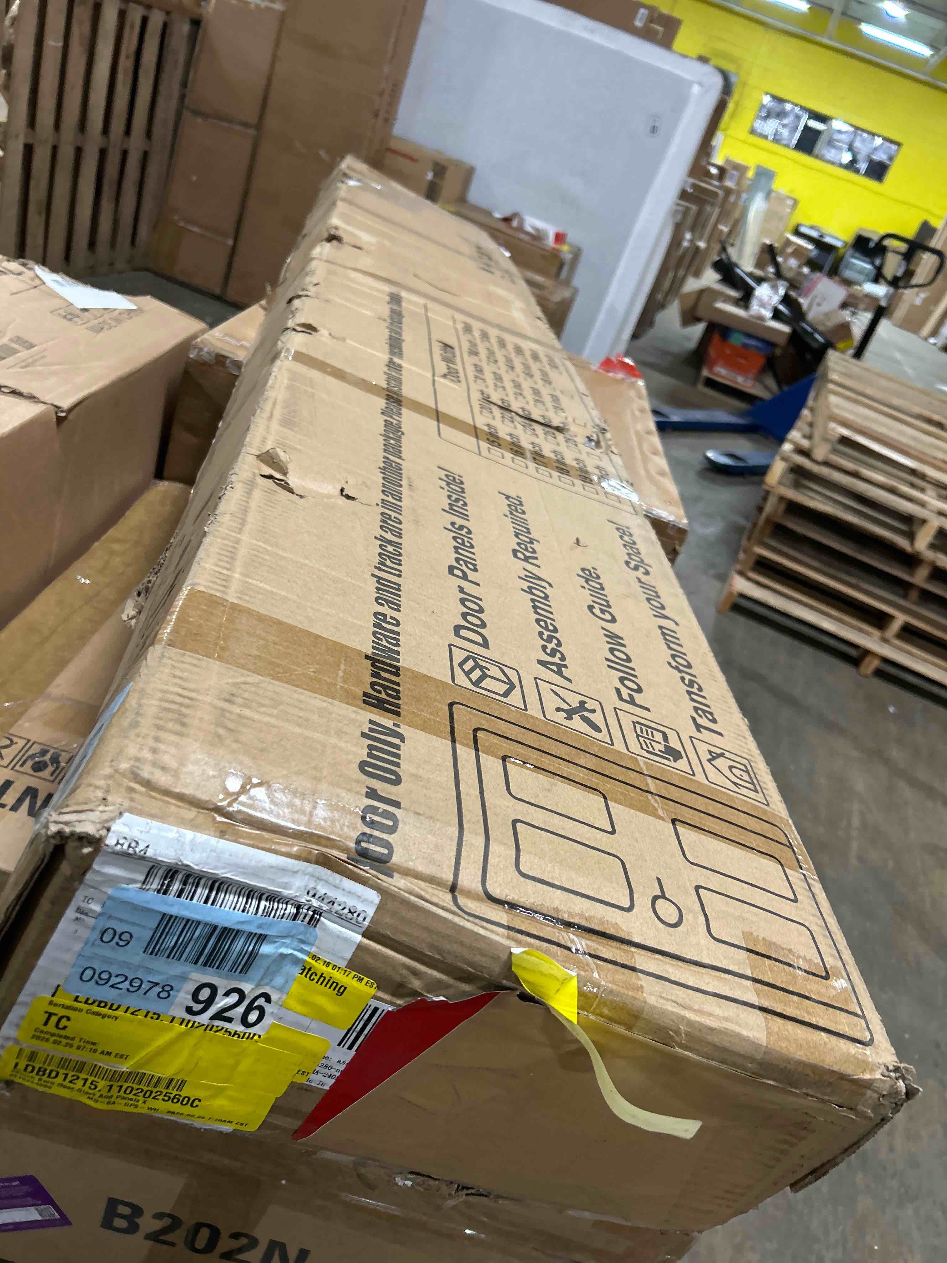 Condition photo showing Good Condition for 26inch Barn Door Glass And Panels X