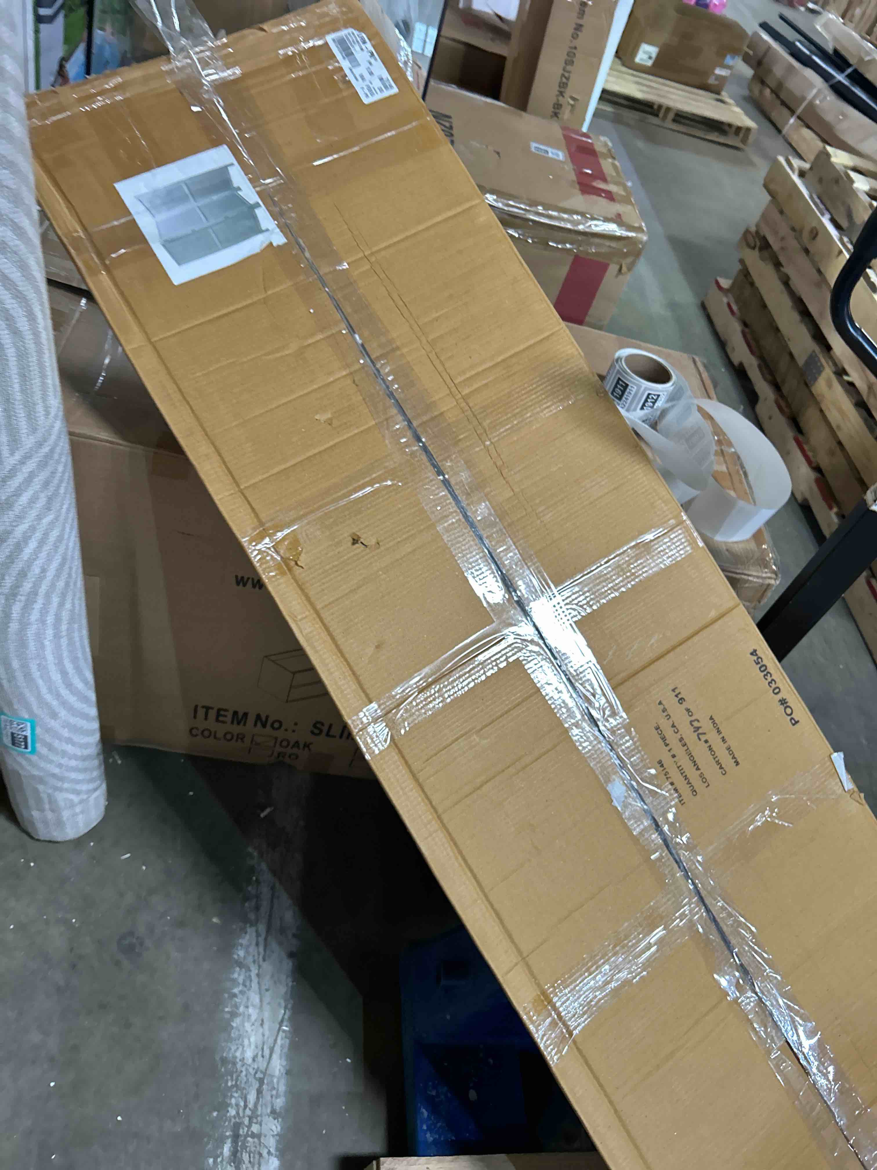 Condition photo showing Good Condition for Deco 79 Mango Wood Geometric Partition Room Divider Screen Cutout 3 Panel Privacy Screen, Room Partition 54" x 1" x 72", White