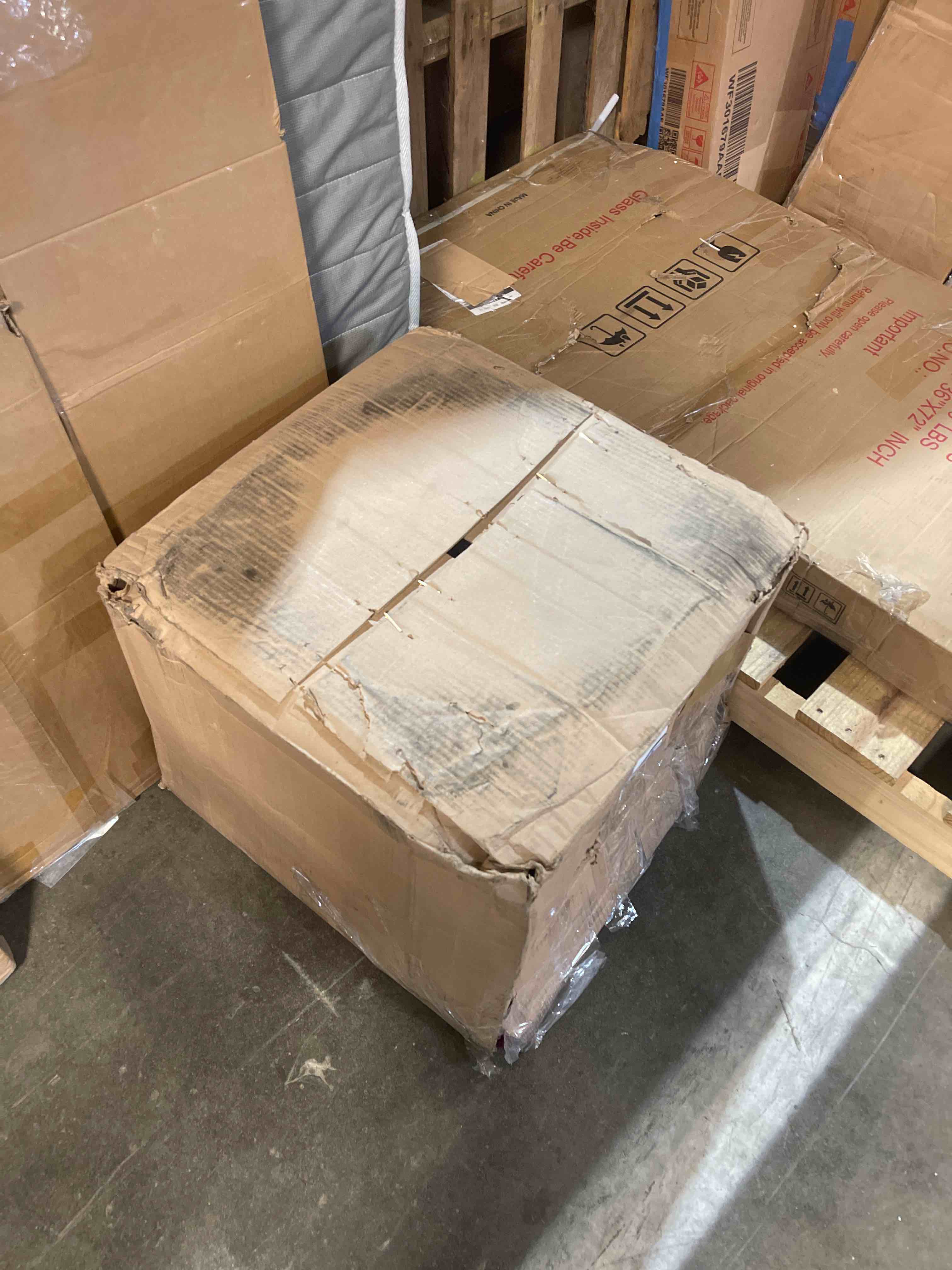 https://s3.amazonaws.com/lotting-images-prod/phillipi/GRA2242215_1778175860178.jpeg