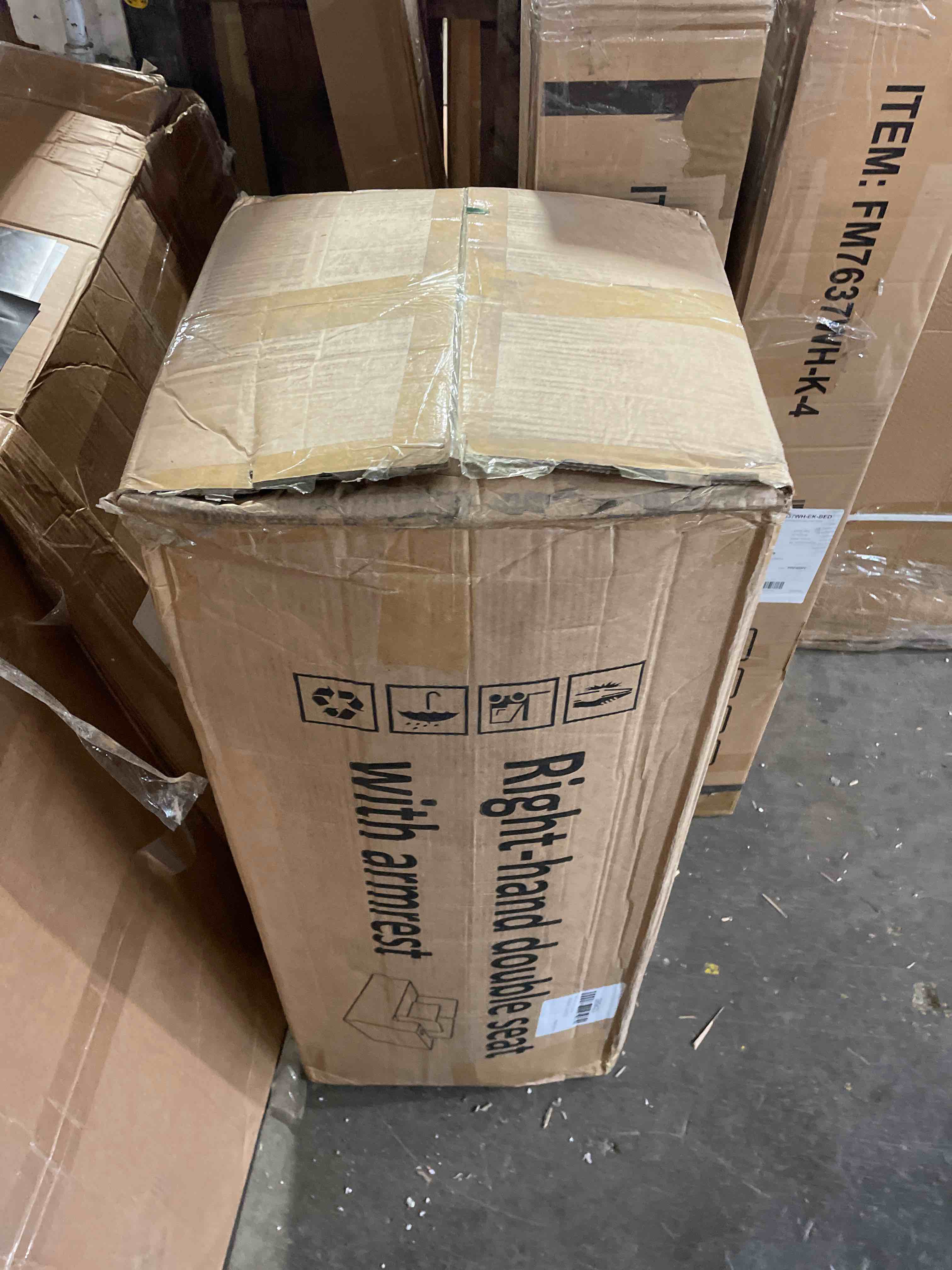 https://s3.amazonaws.com/lotting-images-prod/phillipi/GRA2242256_1778164490296.jpeg