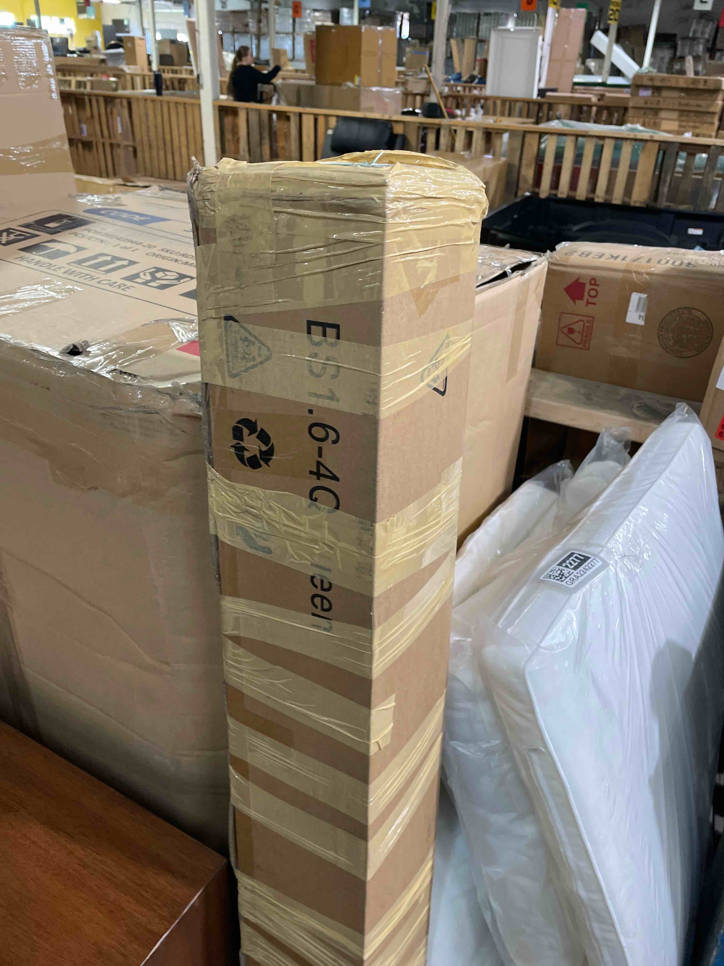 https://s3.amazonaws.com/lotting-images-prod/phillipi/GRA2242278_1778170857426.jpeg