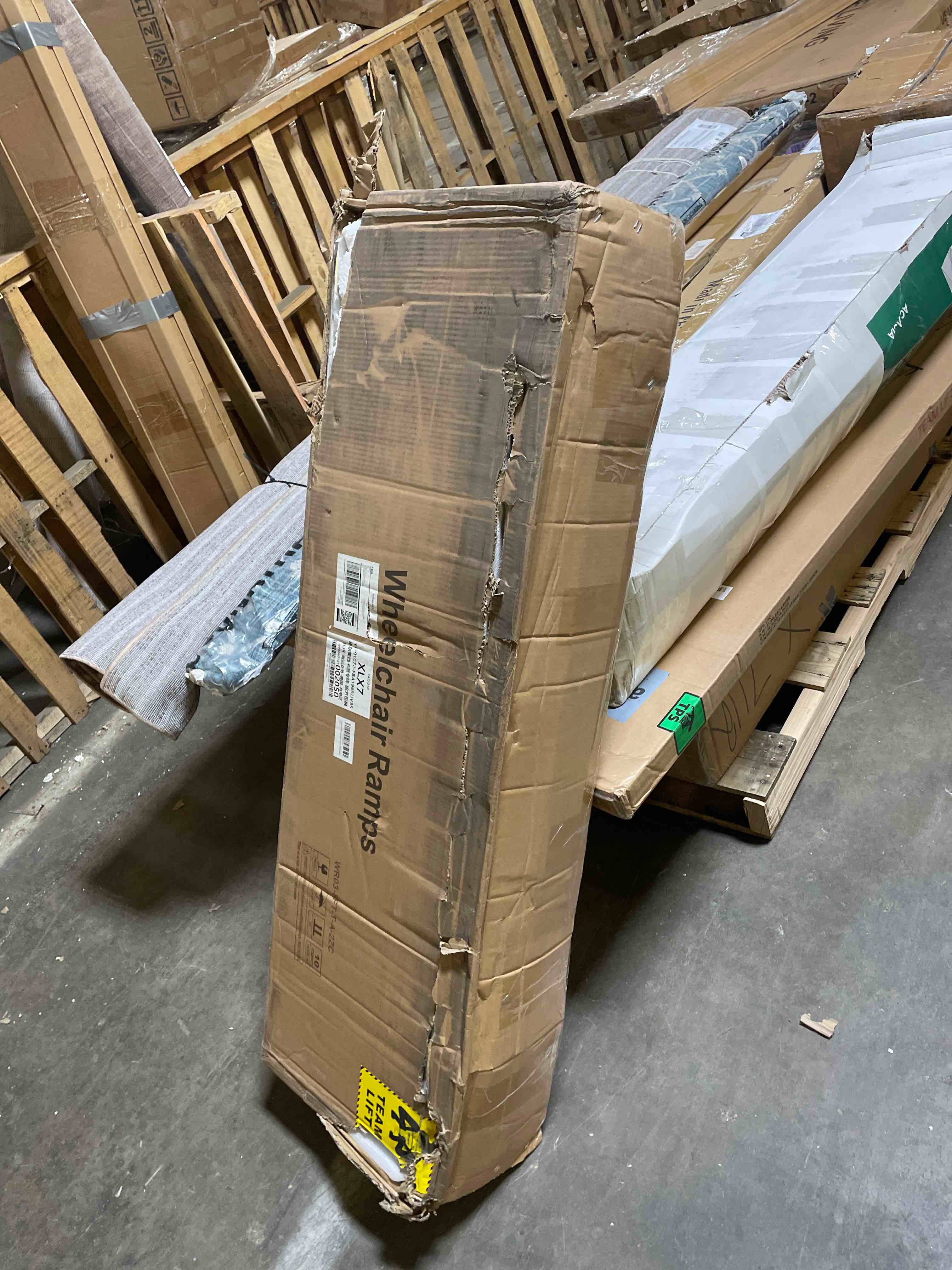 https://s3.amazonaws.com/lotting-images-prod/phillipi/GRA2242460_1778691447848.jpeg