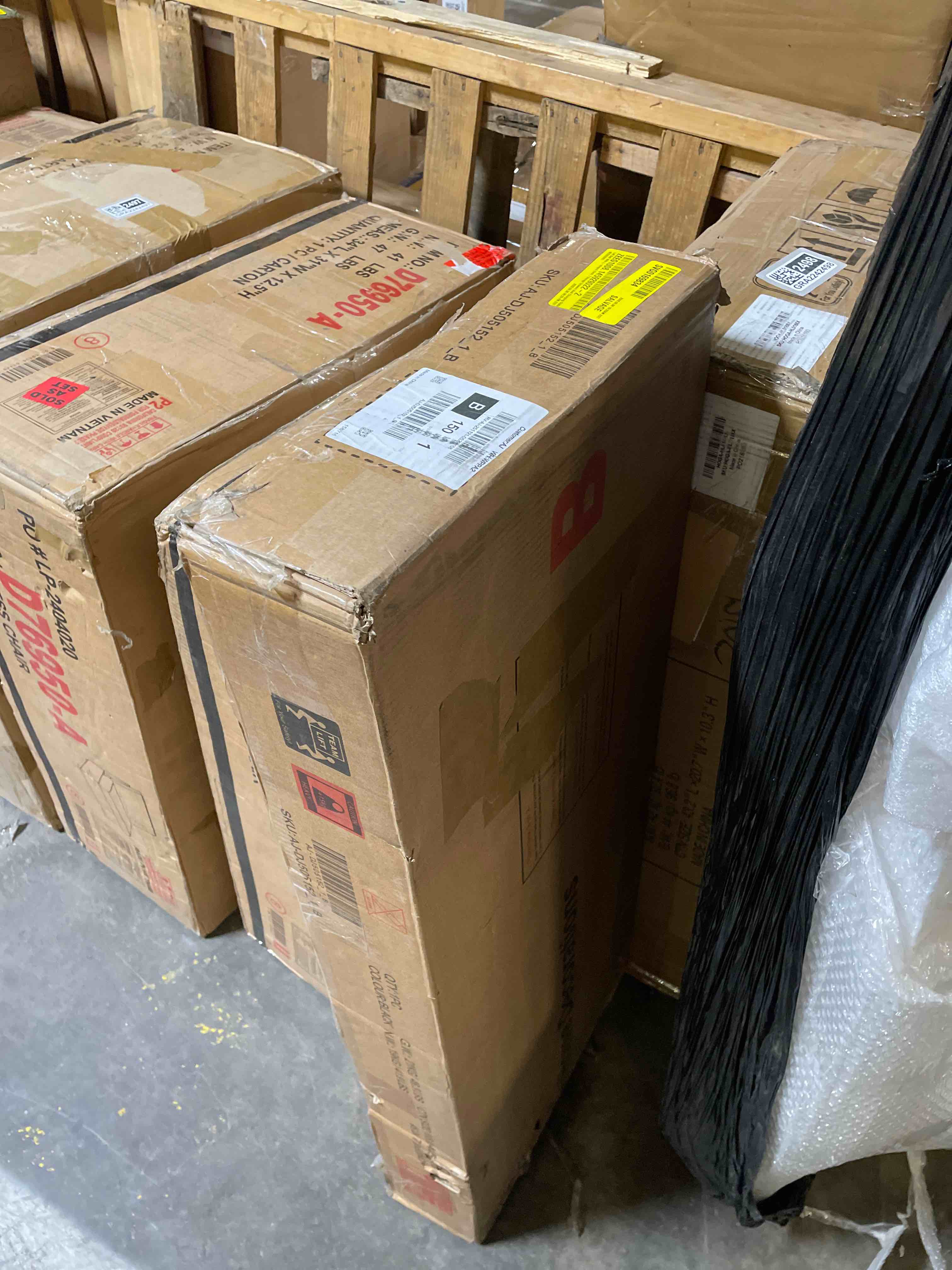 https://s3.amazonaws.com/lotting-images-prod/phillipi/GRA2242500_1778774039311.jpeg
