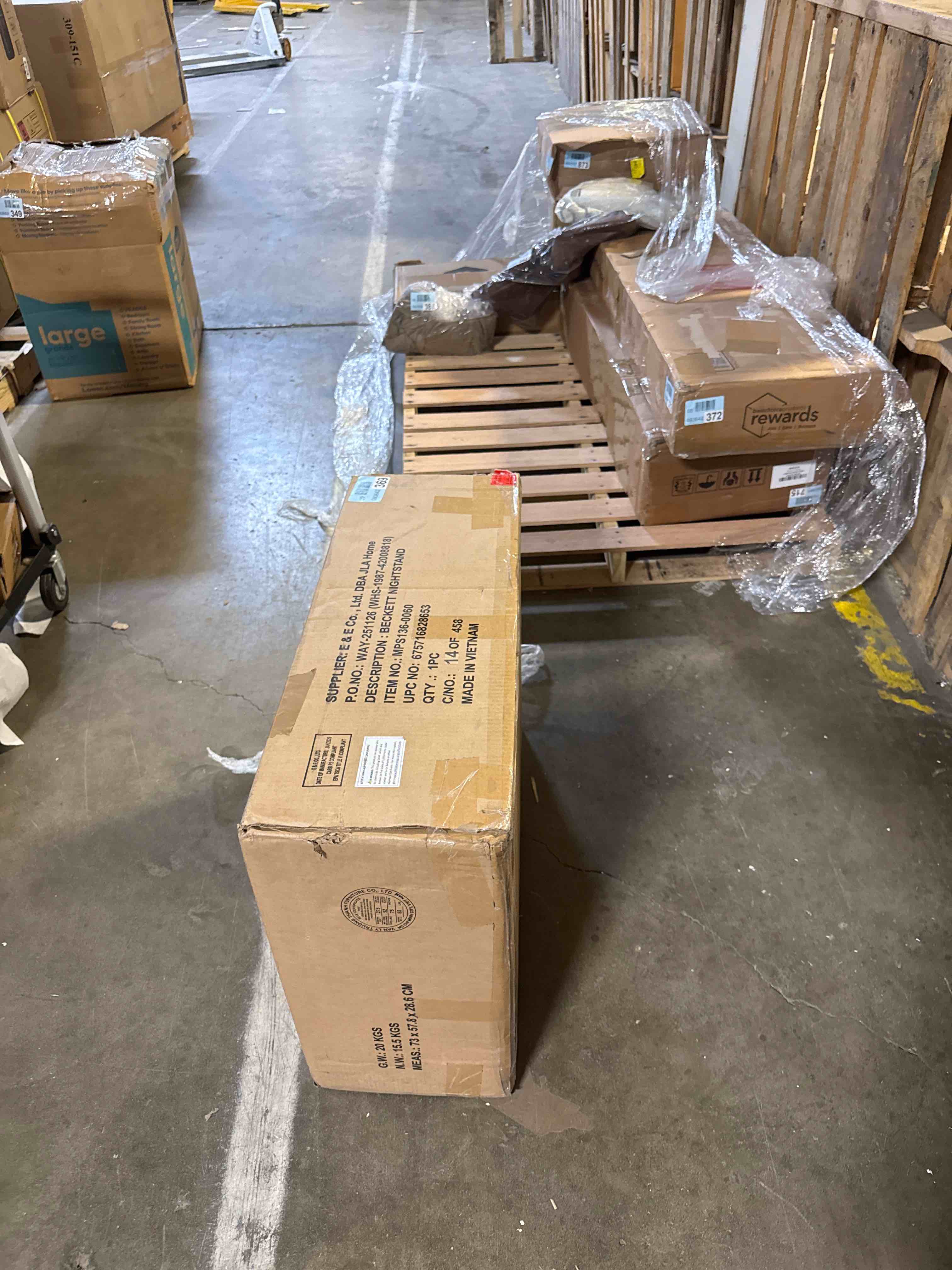 https://s3.amazonaws.com/lotting-images-prod/phillipi/GRA2242510_1778697660909.jpeg