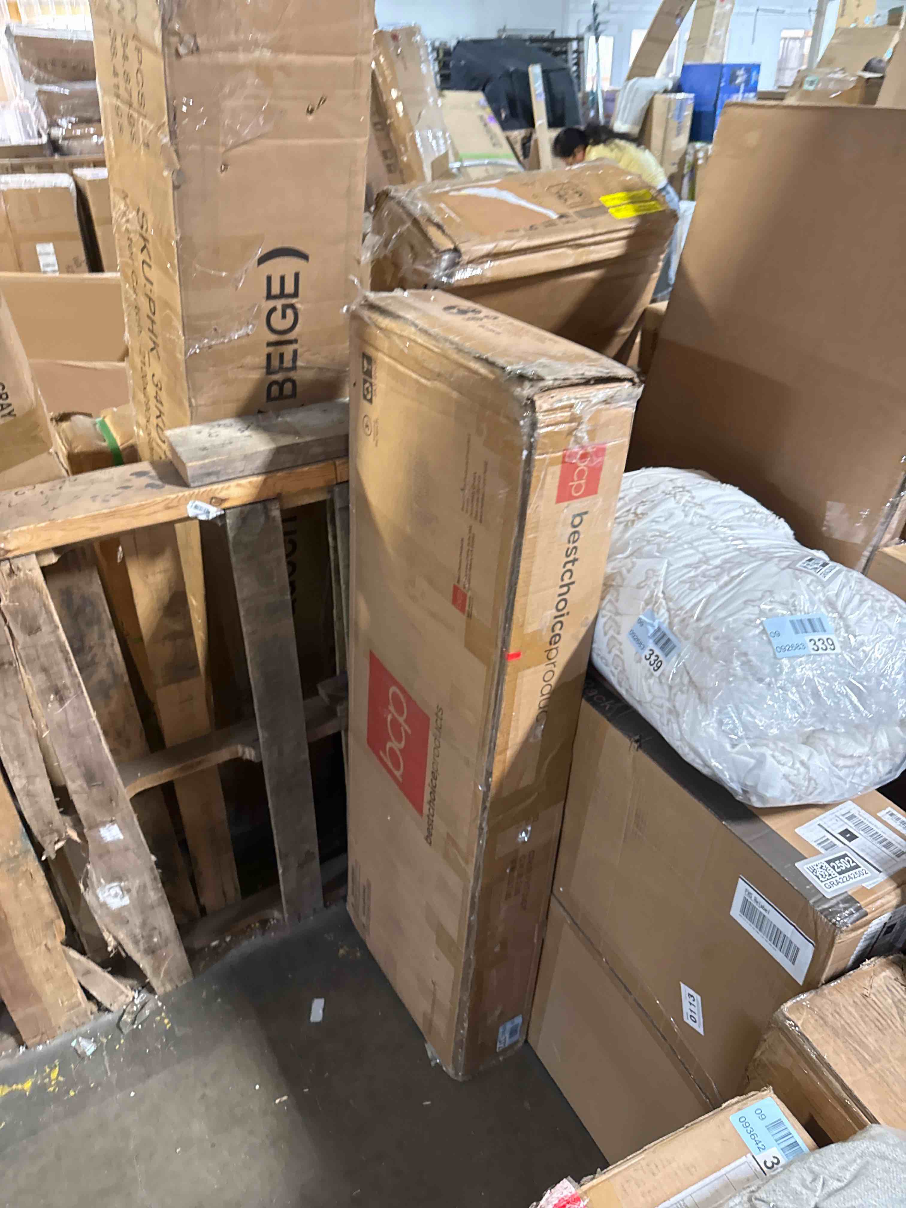 https://s3.amazonaws.com/lotting-images-prod/phillipi/GRA2242513_1778698178379.jpeg