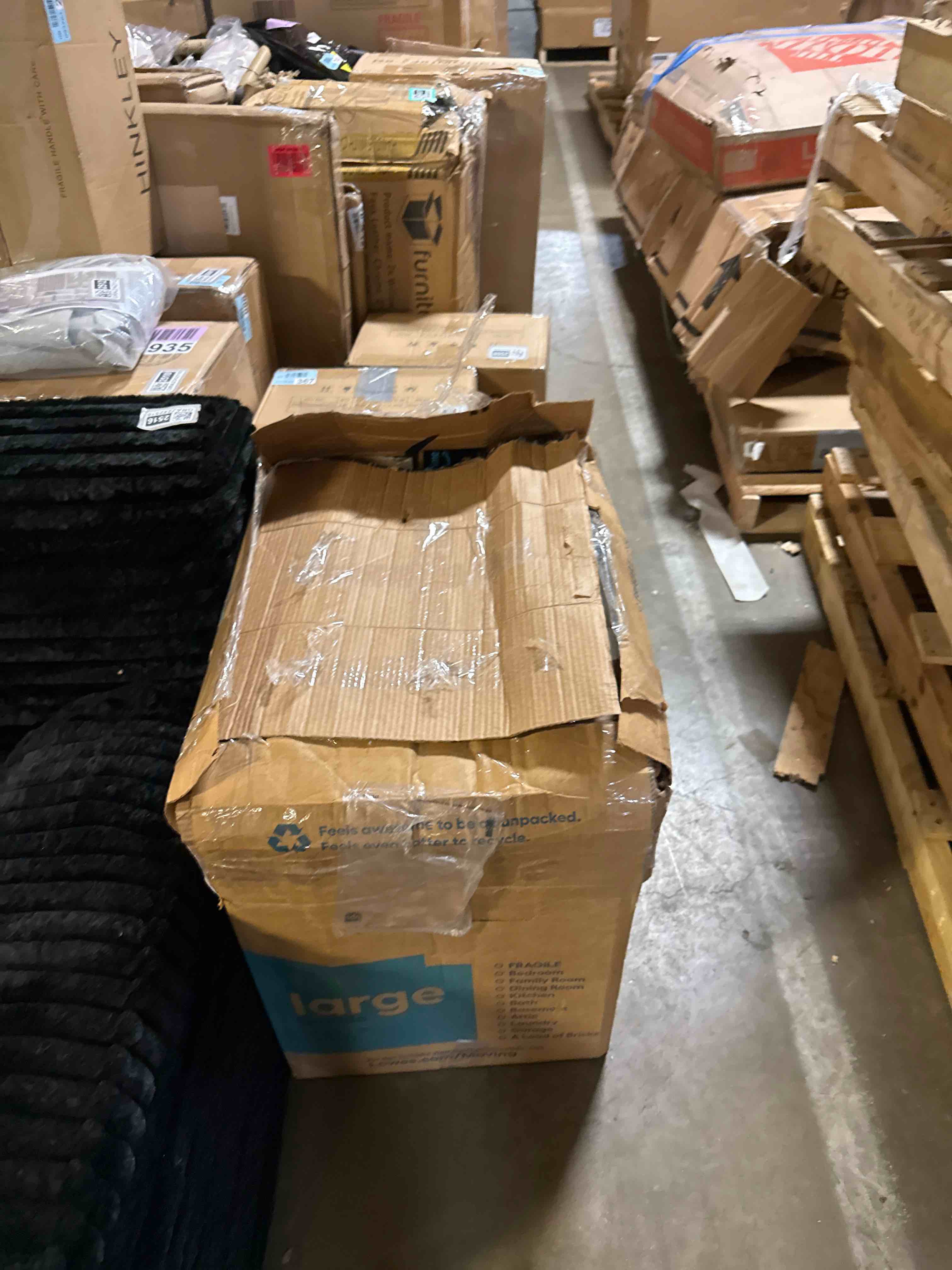 https://s3.amazonaws.com/lotting-images-prod/phillipi/GRA2242517_1778698955724.jpeg