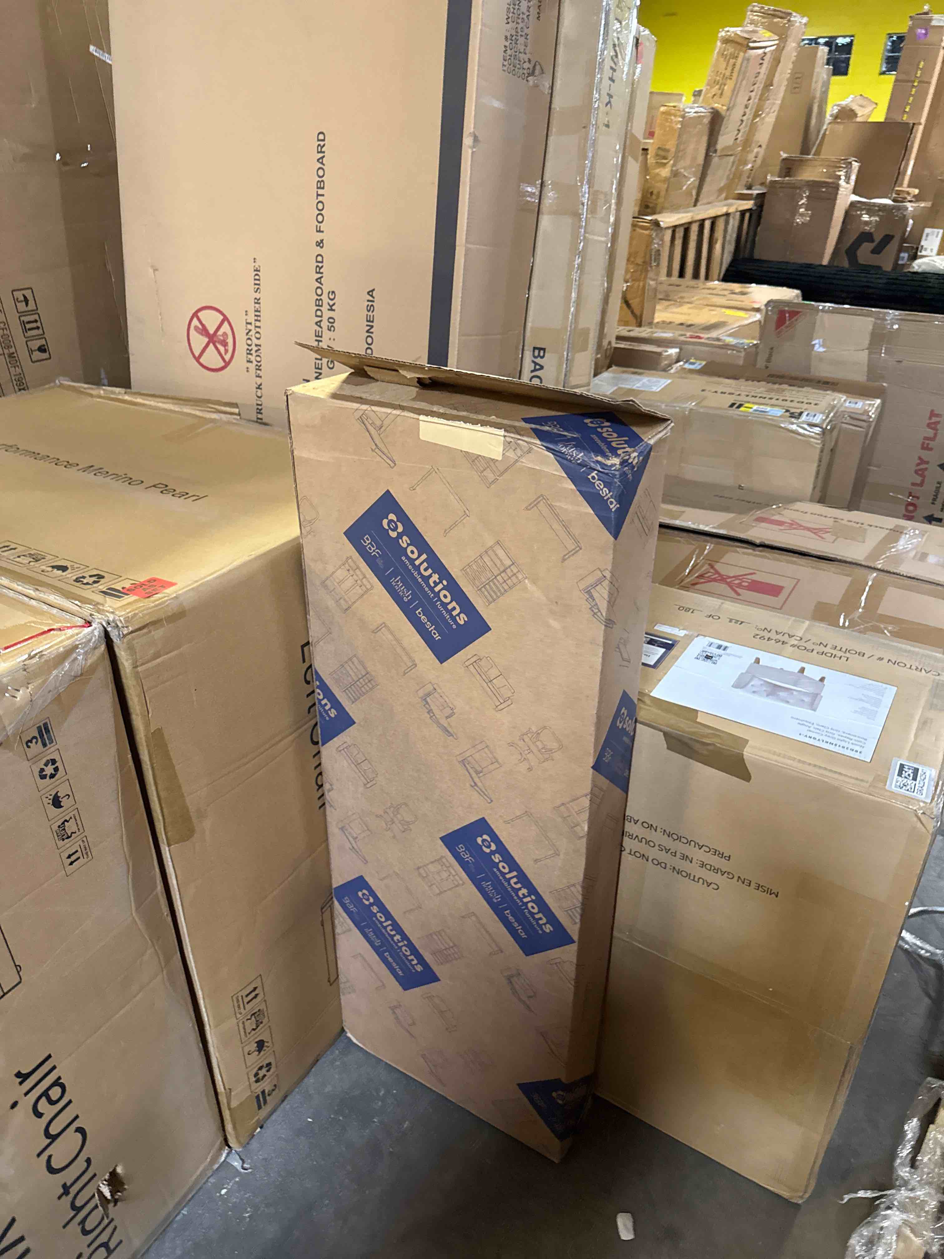 https://s3.amazonaws.com/lotting-images-prod/phillipi/GRA2242542_1778707719255.jpeg