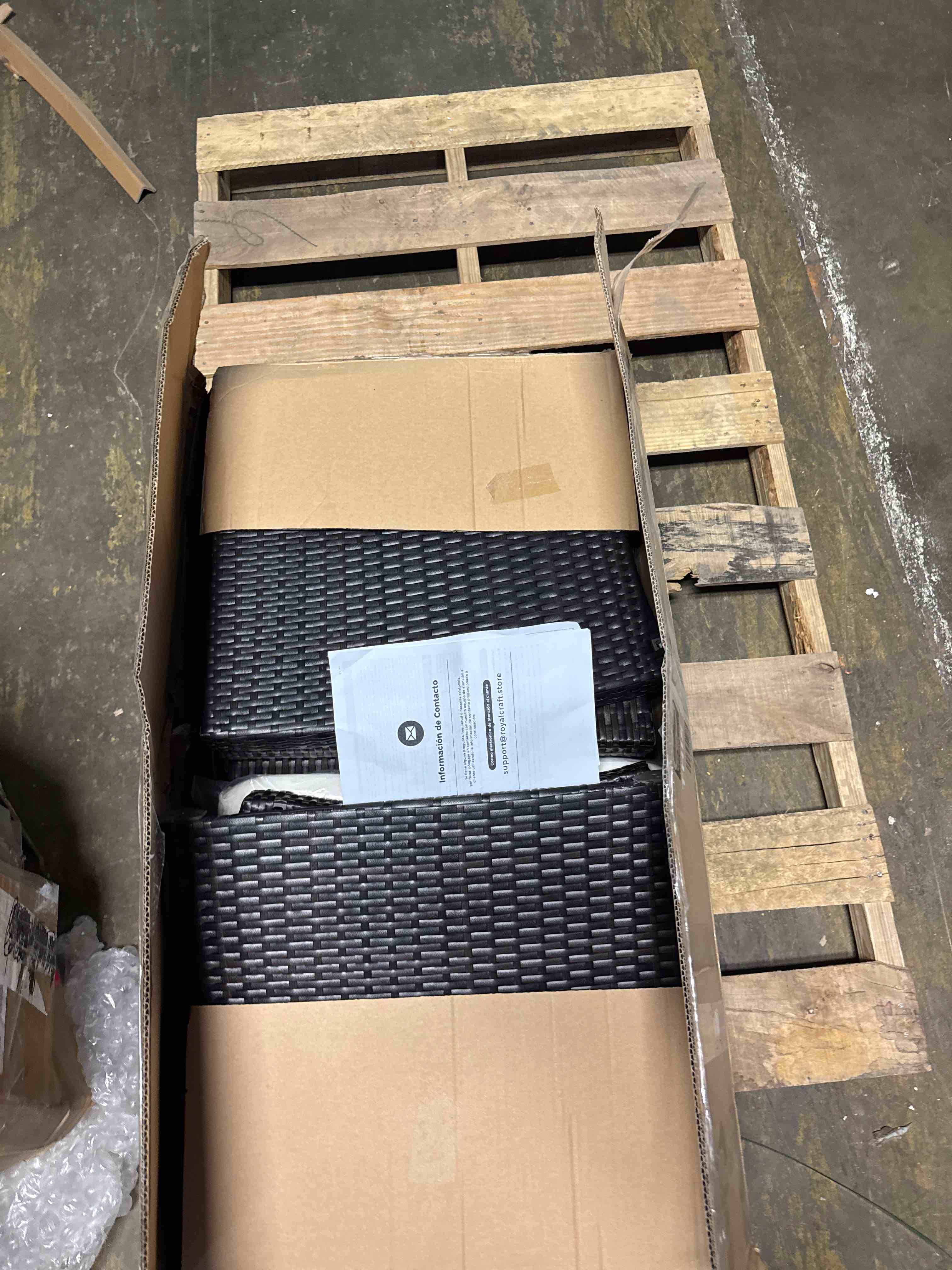https://s3.amazonaws.com/lotting-images-prod/phillipi/GRA2243525_1779828963221.jpeg