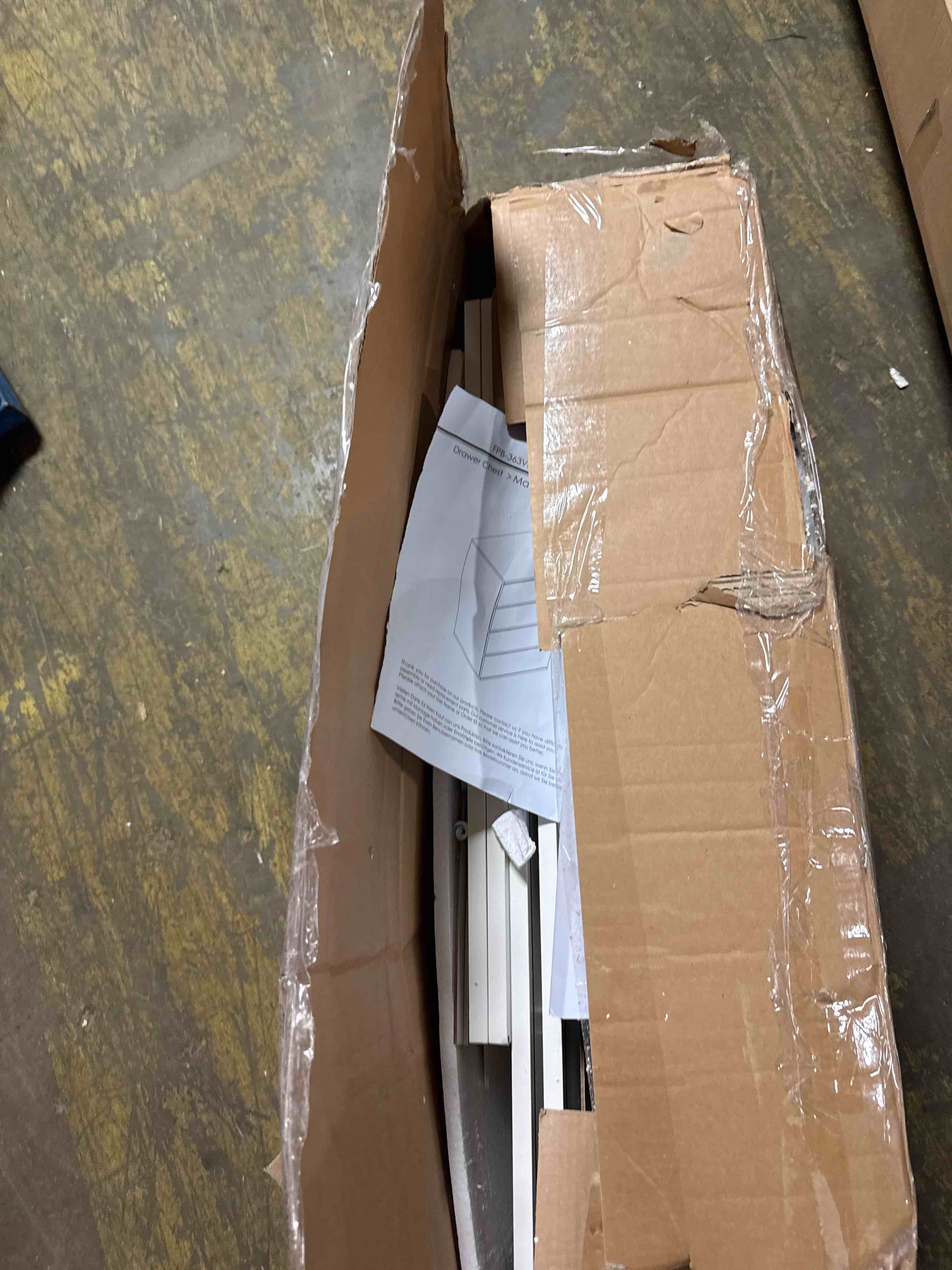 https://s3.amazonaws.com/lotting-images-prod/phillipi/GRA2243556_1779818800328.jpeg