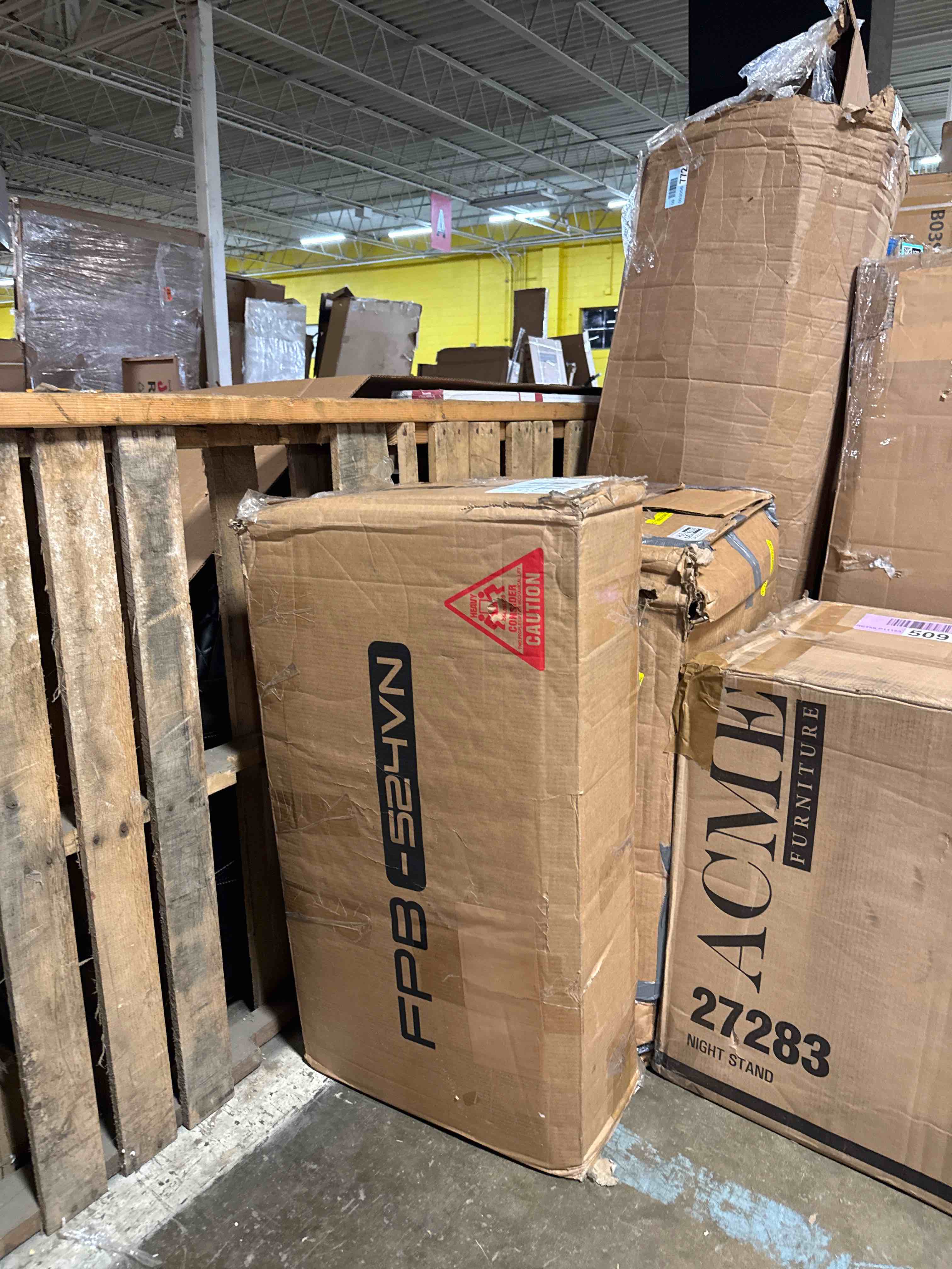 https://s3.amazonaws.com/lotting-images-prod/phillipi/GRA2243556_1779818867720.jpeg
