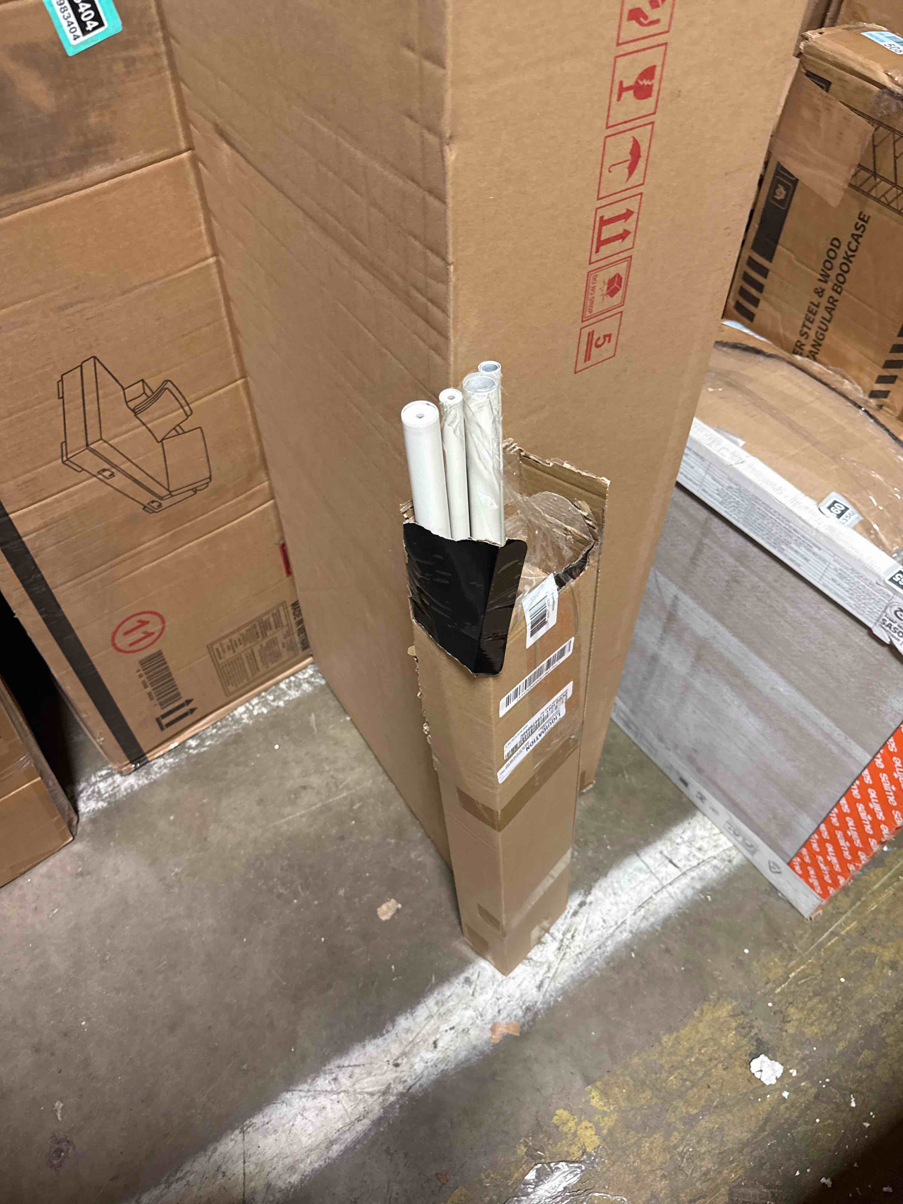 https://s3.amazonaws.com/lotting-images-prod/phillipi/GRA2243568_1779822045225.jpeg