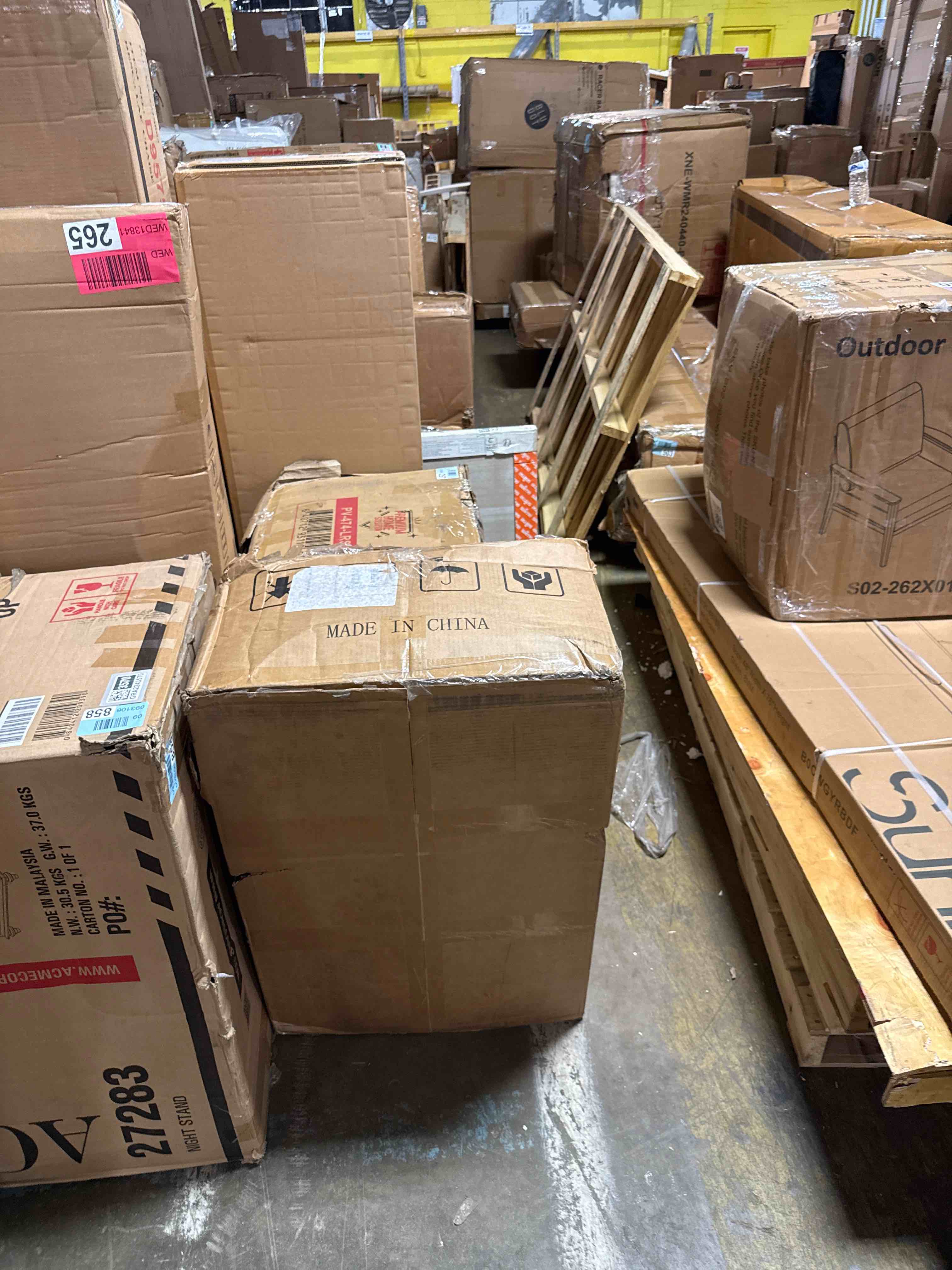 https://s3.amazonaws.com/lotting-images-prod/phillipi/GRA2243574_1779823469016.jpeg