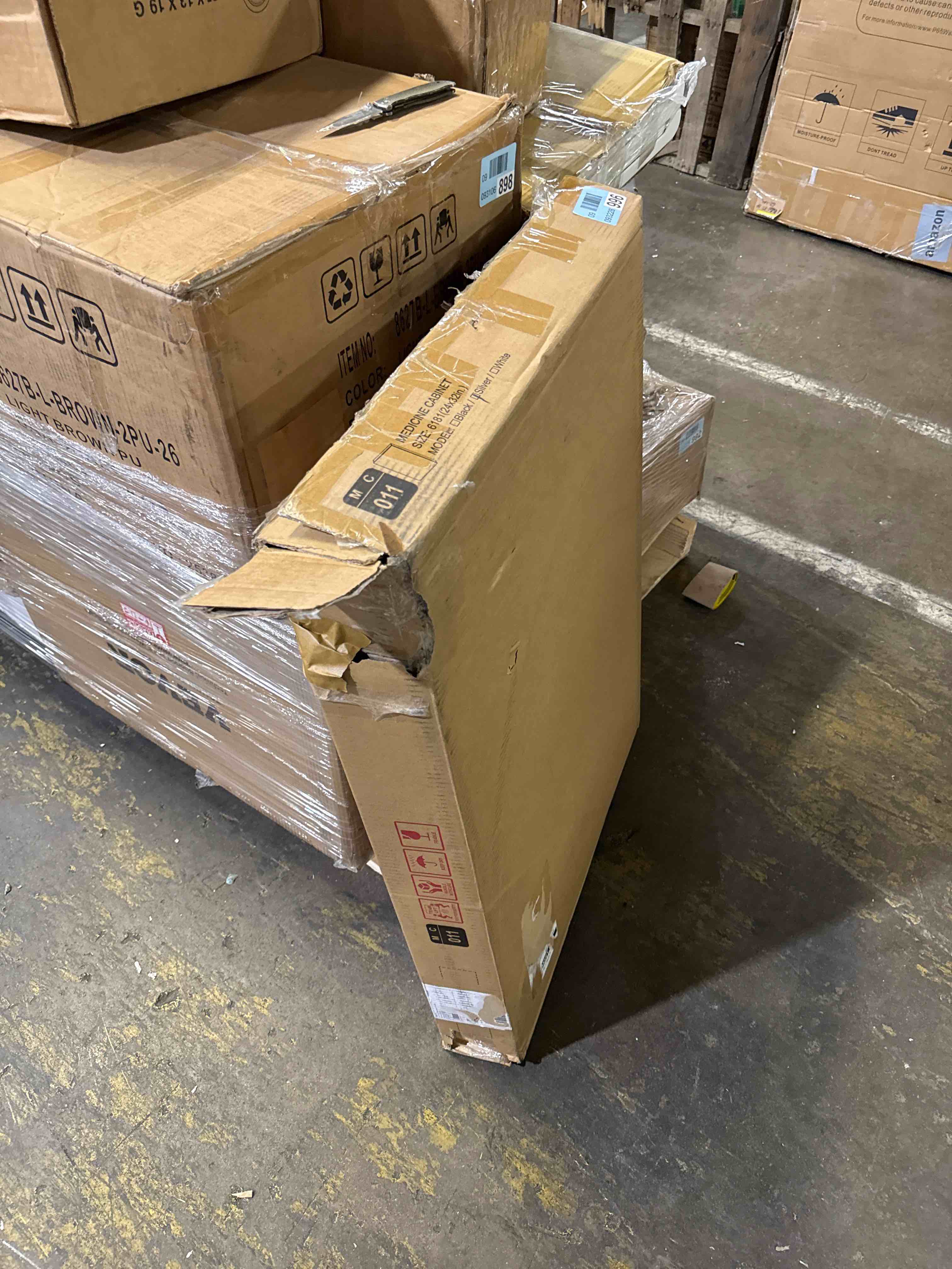 https://s3.amazonaws.com/lotting-images-prod/phillipi/GRA2243853_1780002977017.jpeg