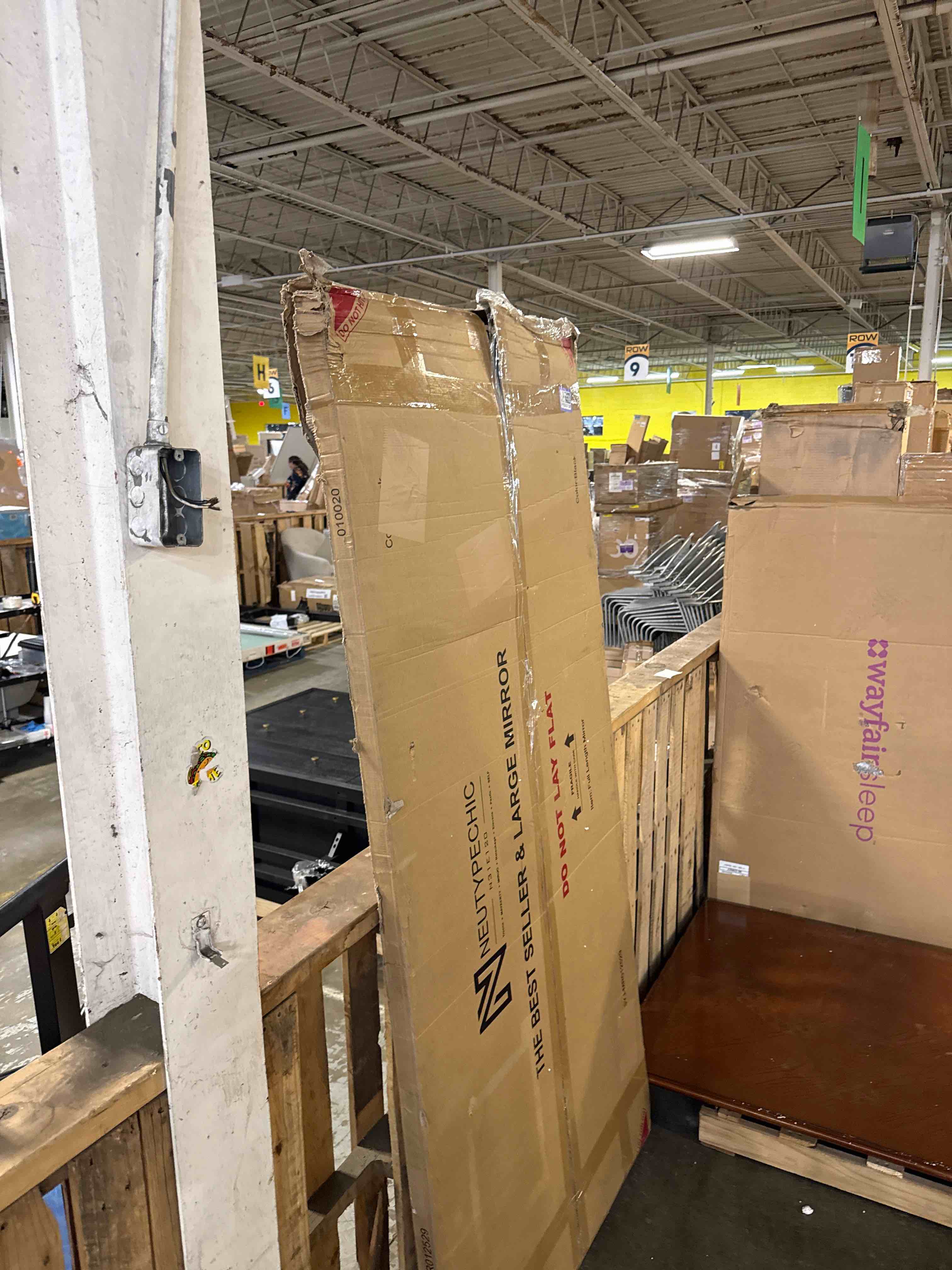 https://s3.amazonaws.com/lotting-images-prod/phillipi/GRA2244204_1780592476038.jpeg