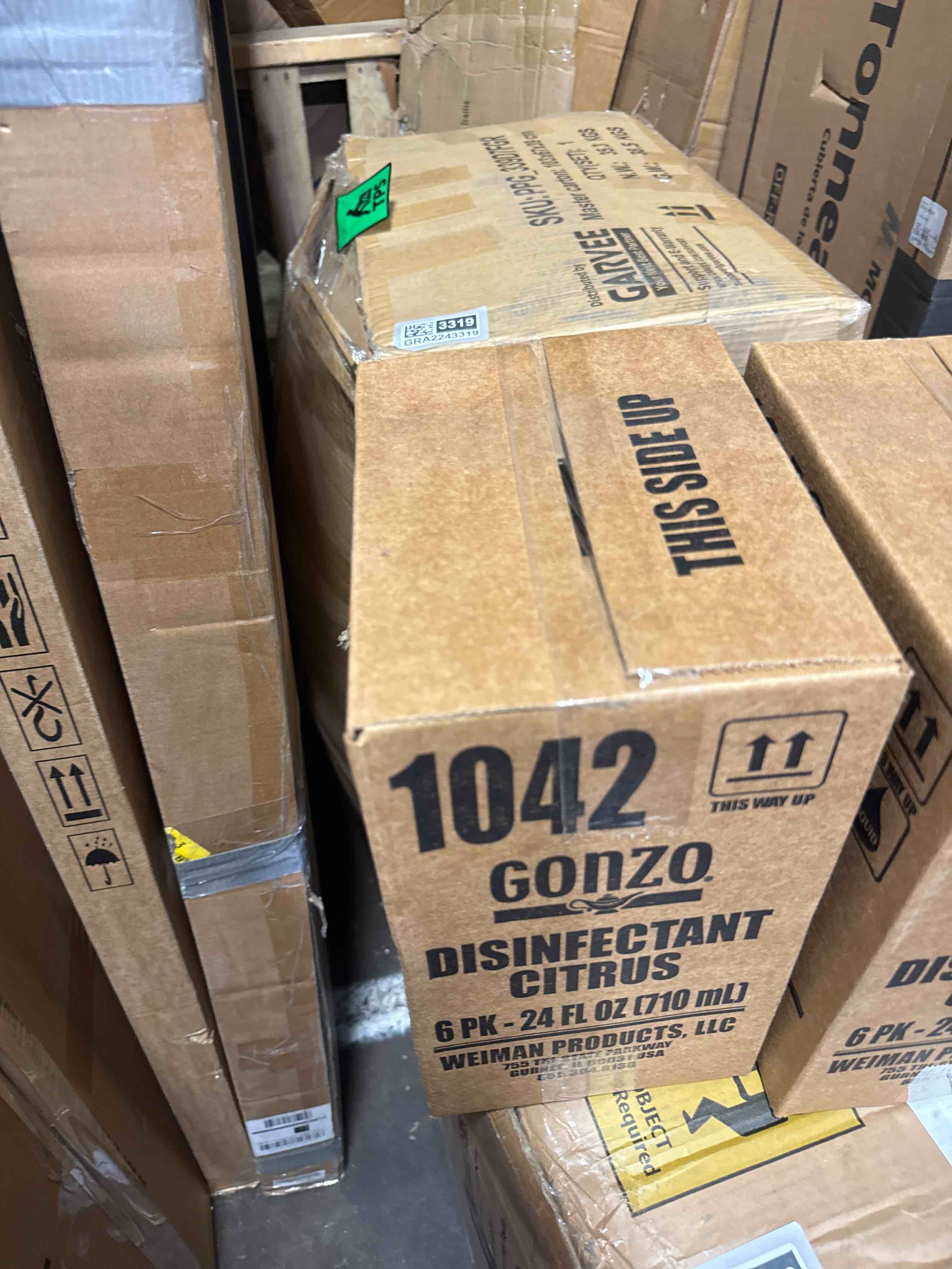Condition photo showing New/Like New for 6 pack weiman gonzo desinfectant citrus 24fl + free microfiber cleaning cloth