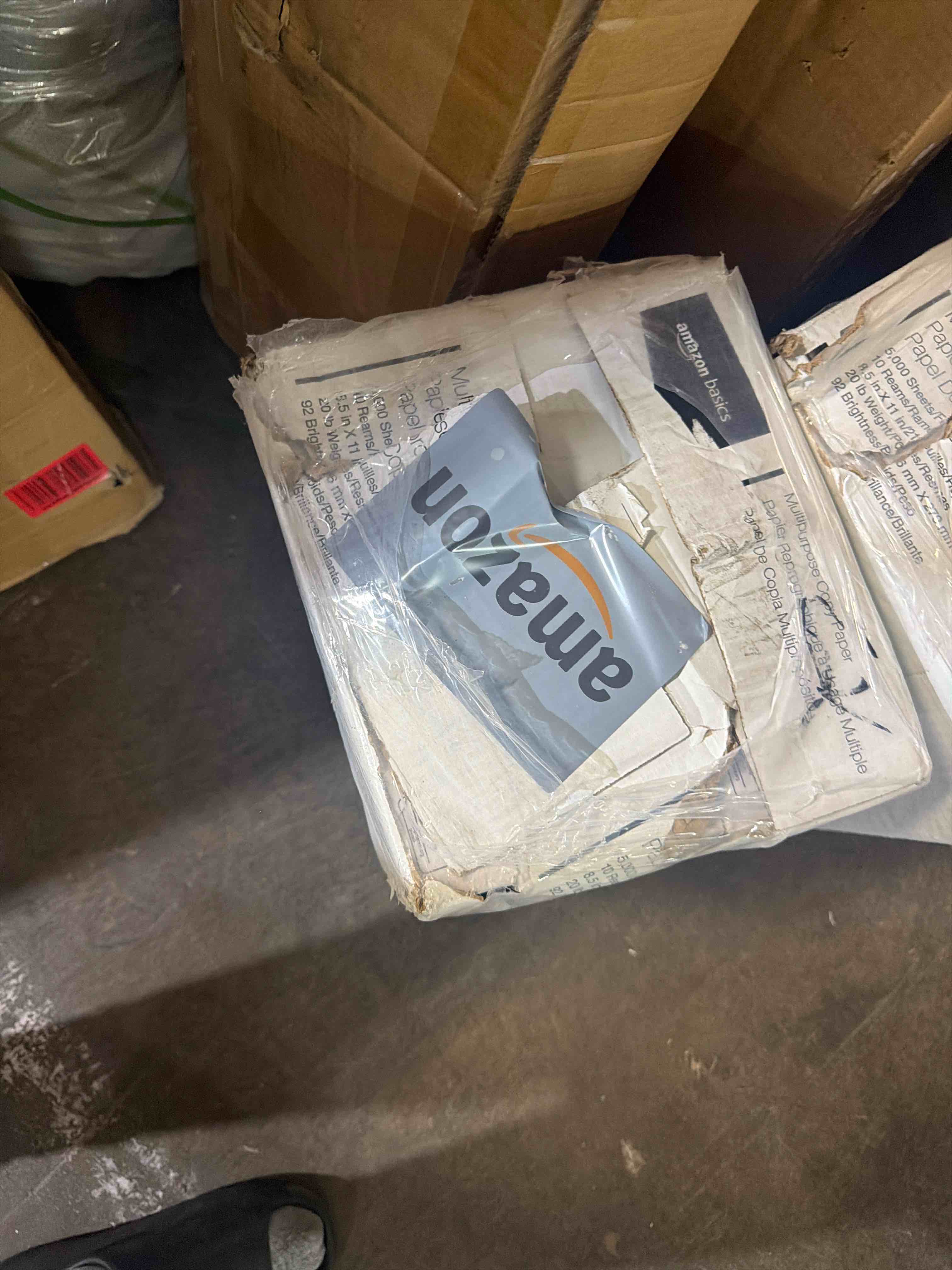 Condition photo showing New/Like New for amazon basics multipurpose copy printer paper, 20 lb, 8.5 x 11 inches, 10 reams (5,000 sheets), 92 bright white