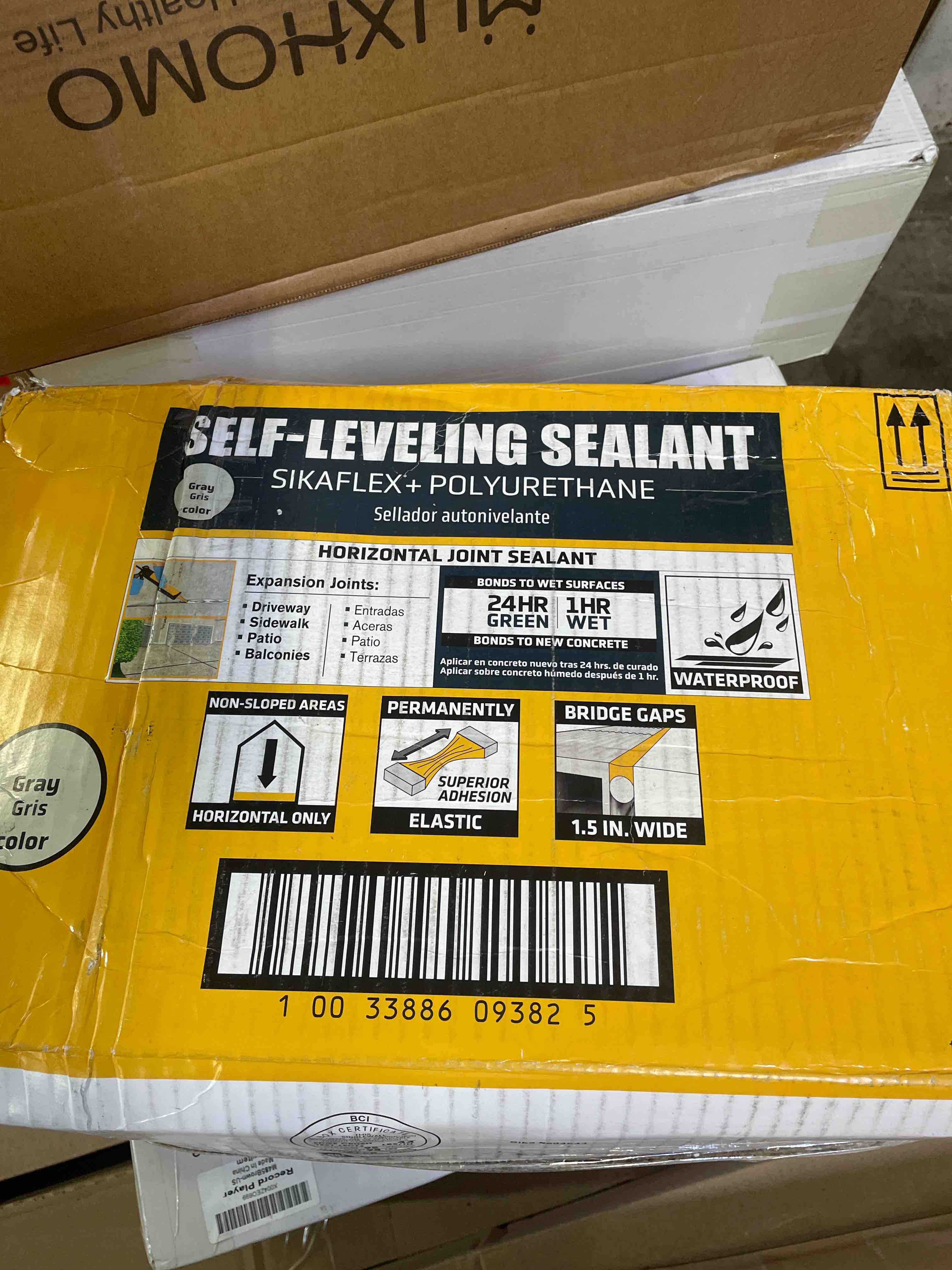 Condition photo showing New/Like New for sikaflex 1529601 polyurethane self-leveling sealant - pack of 12