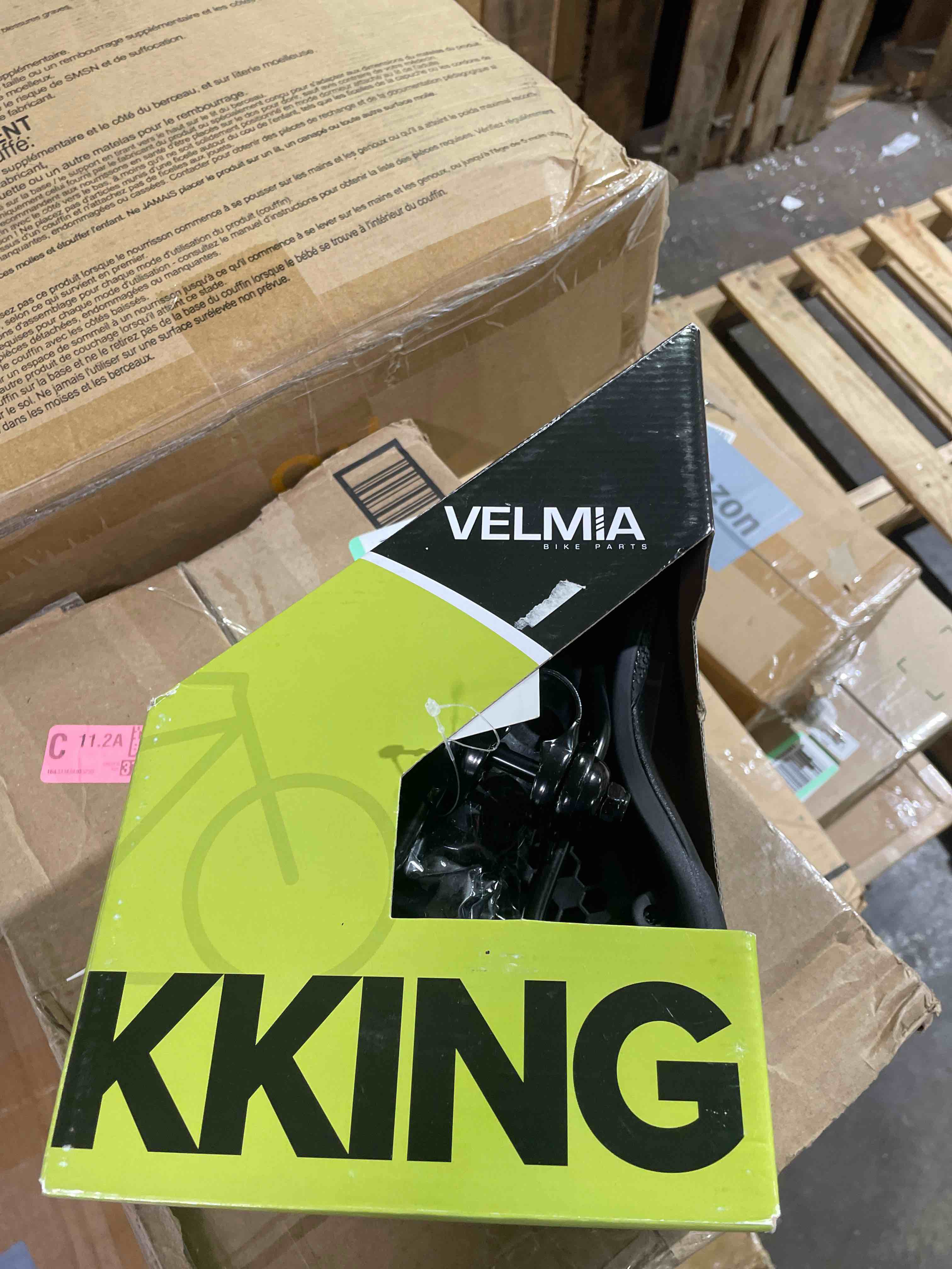 Condition photo showing New/Like New for velmia bicycle saddle - comfortable saddle for men and women - 3 zone concept - waterproof bicycle seat with ergonomic design