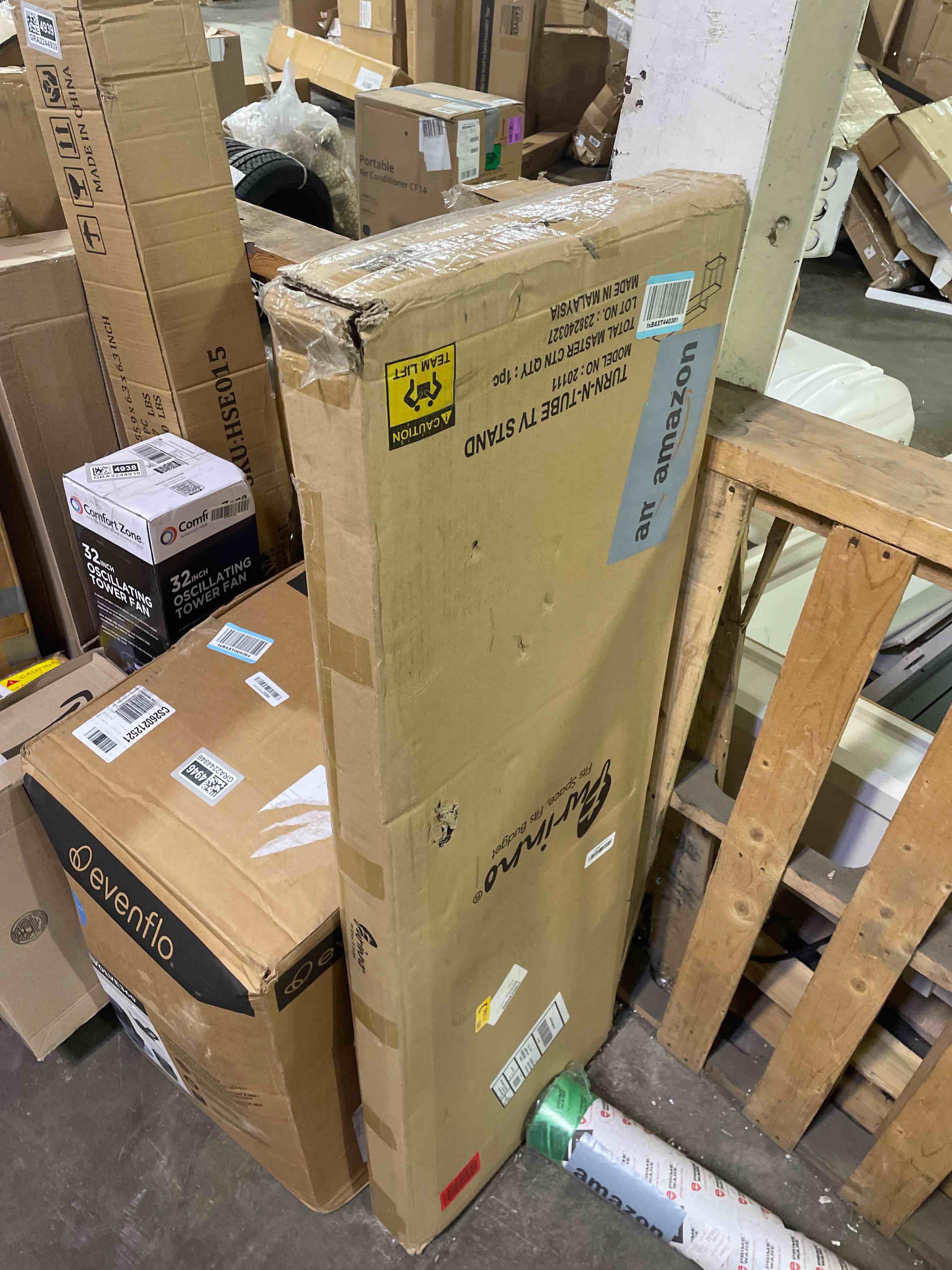 Condition photo showing New/Like New for furinno turn-n-tube handel stand for tv up to 55 inch, espresso