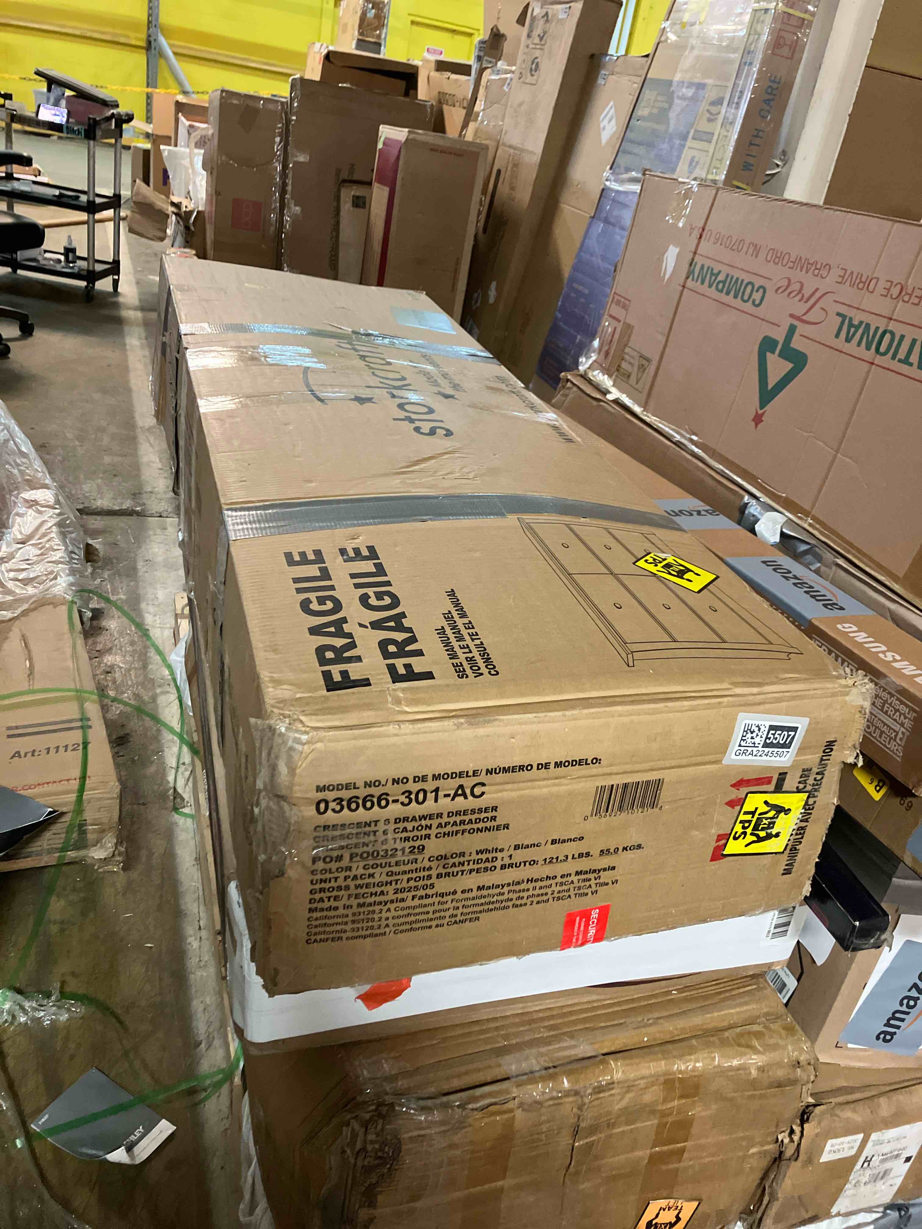 Condition photo showing Good Condition for Storkcraft Crescent 6 Drawer Double Dresser (White) – GREENGUARD Gold Certified, Nursery Dresser for Kids Bedroom White 6 Drawer Dresser (only good condition because it was taken out of the box and put back in)